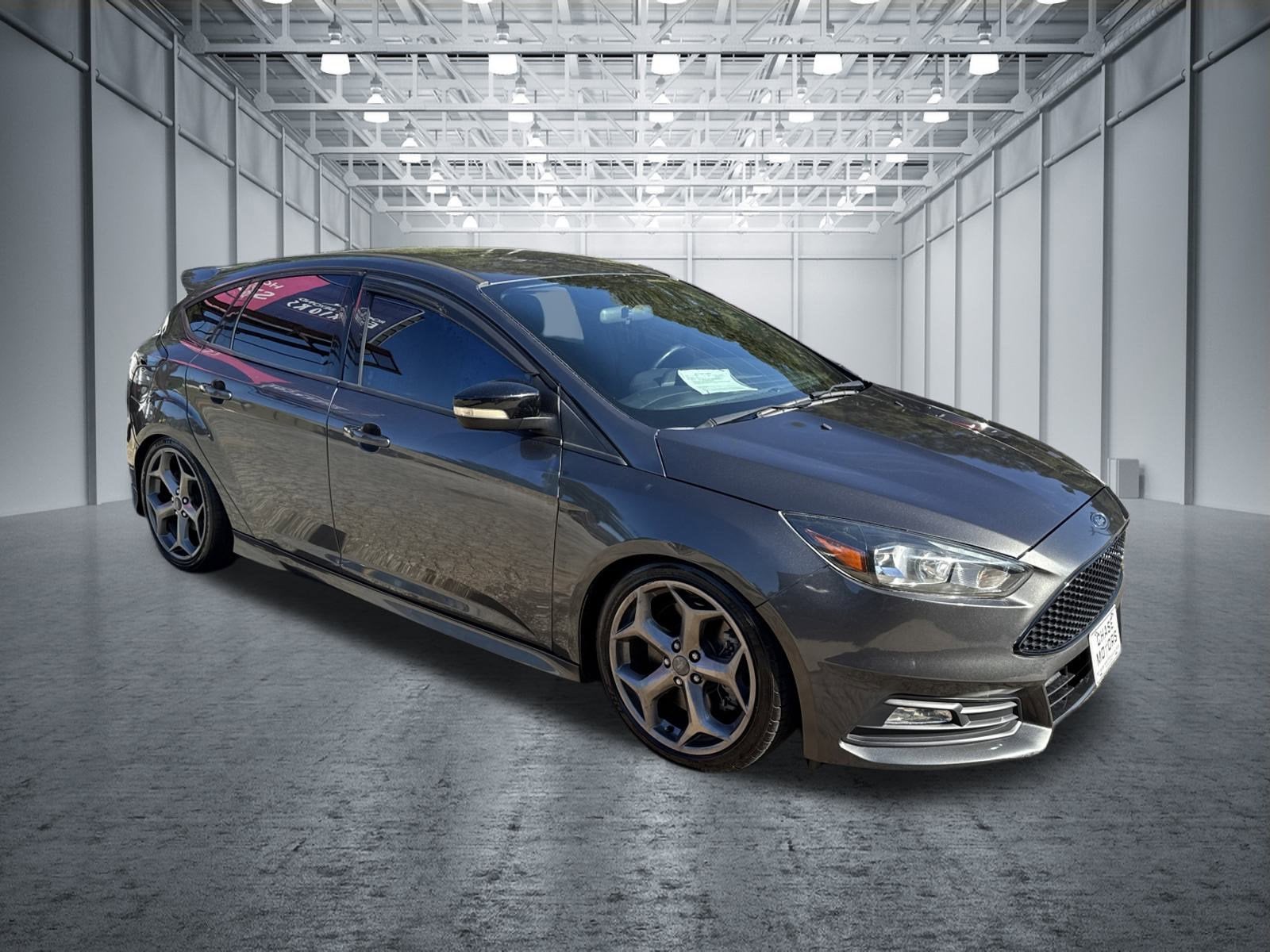 2018 Ford Focus ST