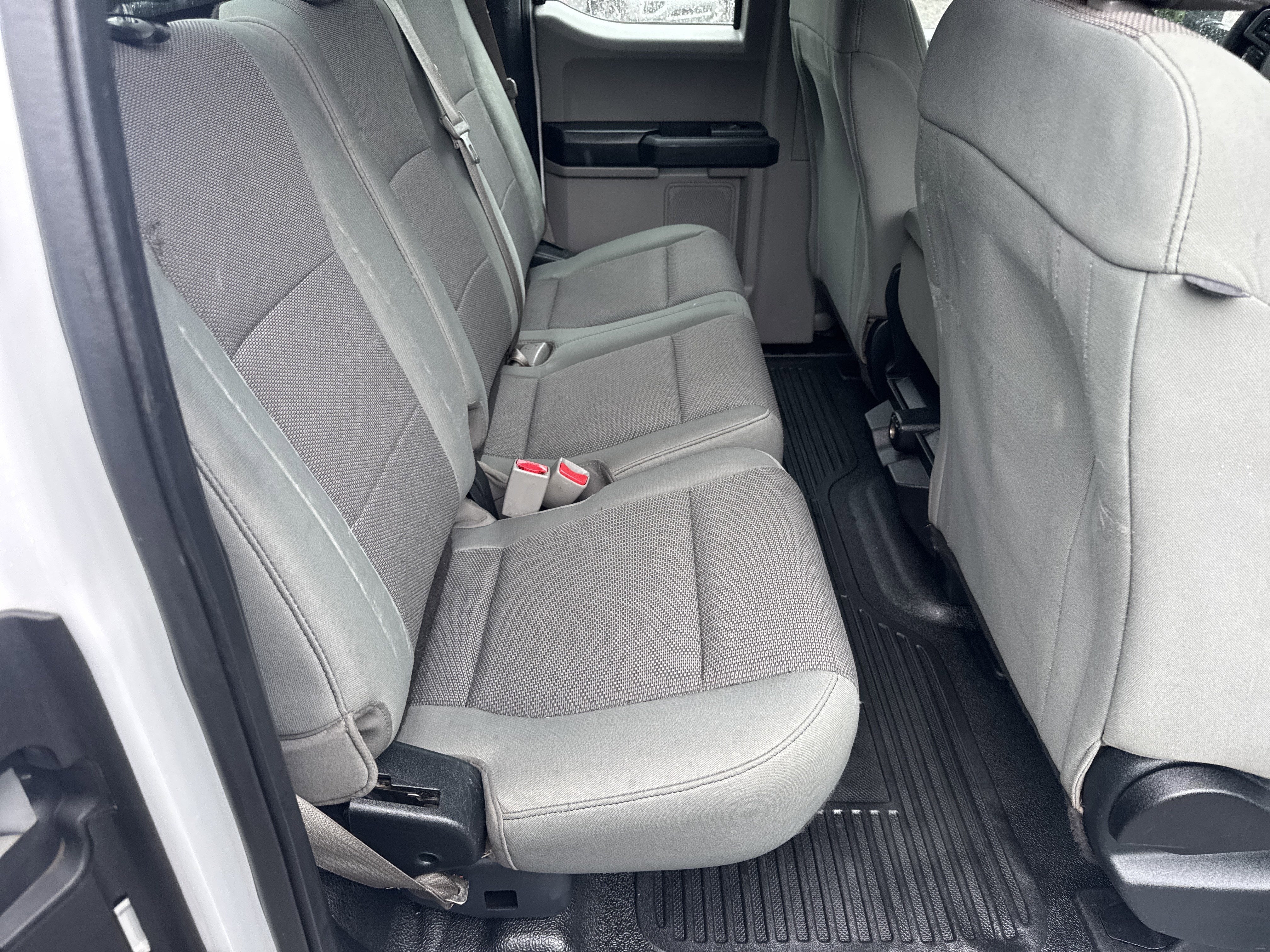 2017 Ford Super Duty F-350 SRW XL