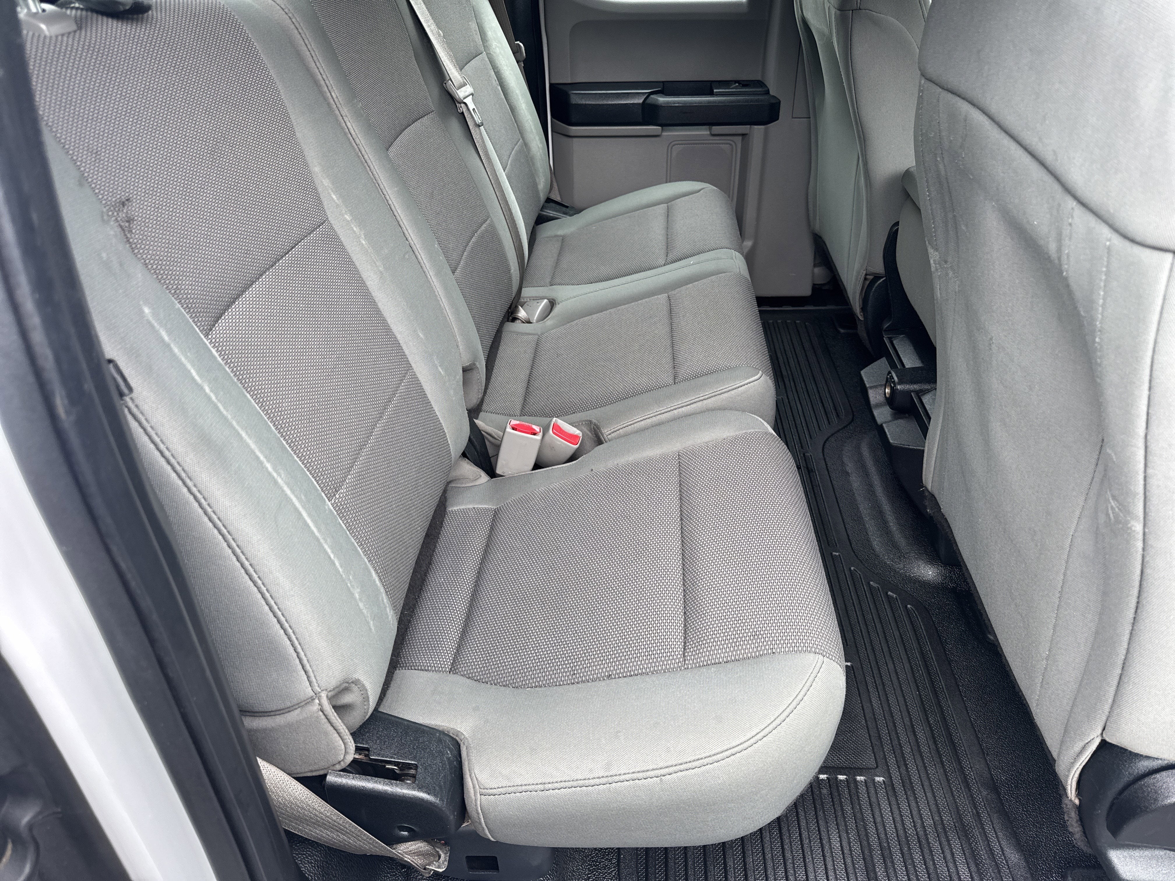 2017 Ford Super Duty F-350 SRW XL