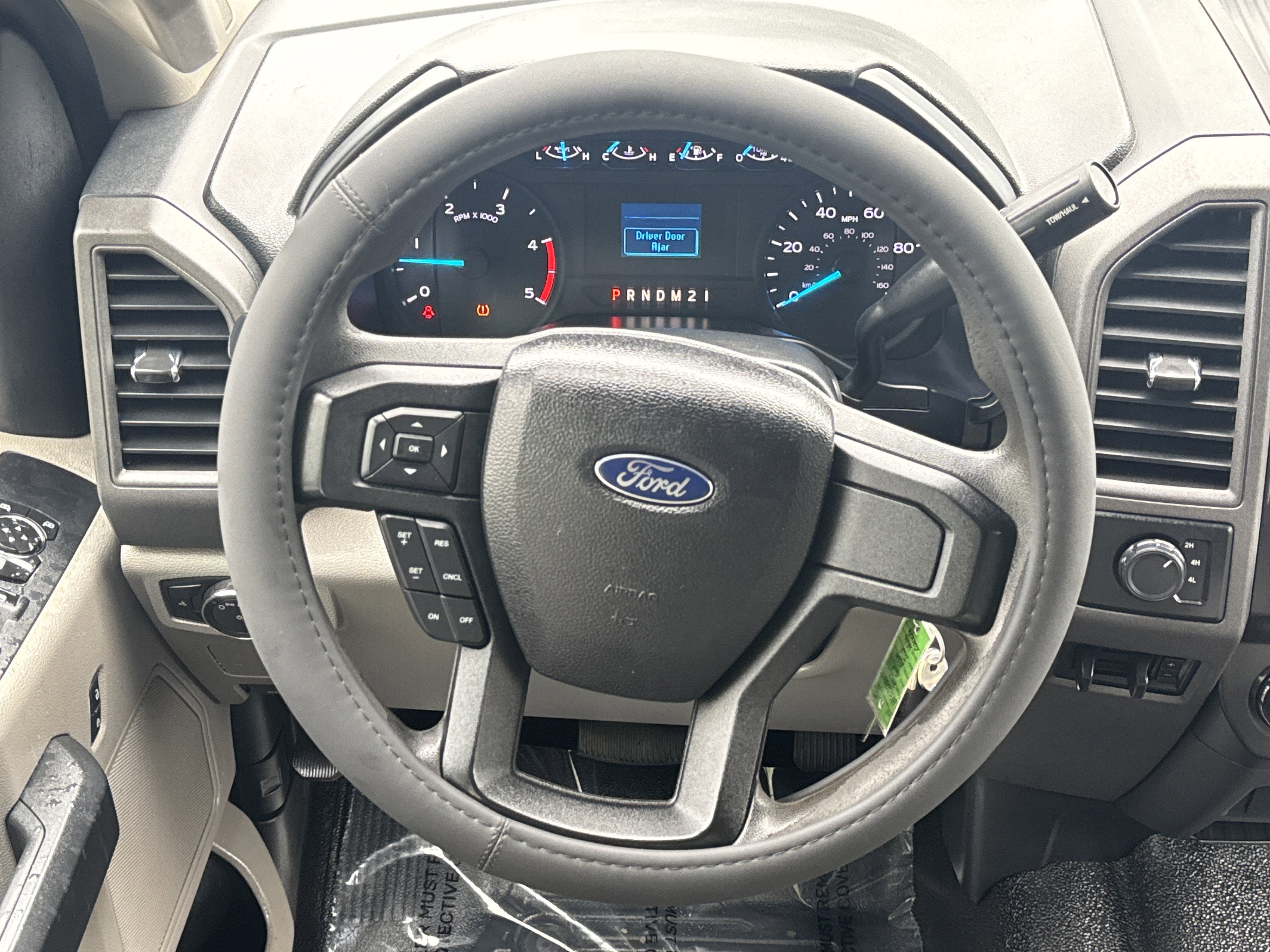 2017 Ford Super Duty F-350 SRW XL