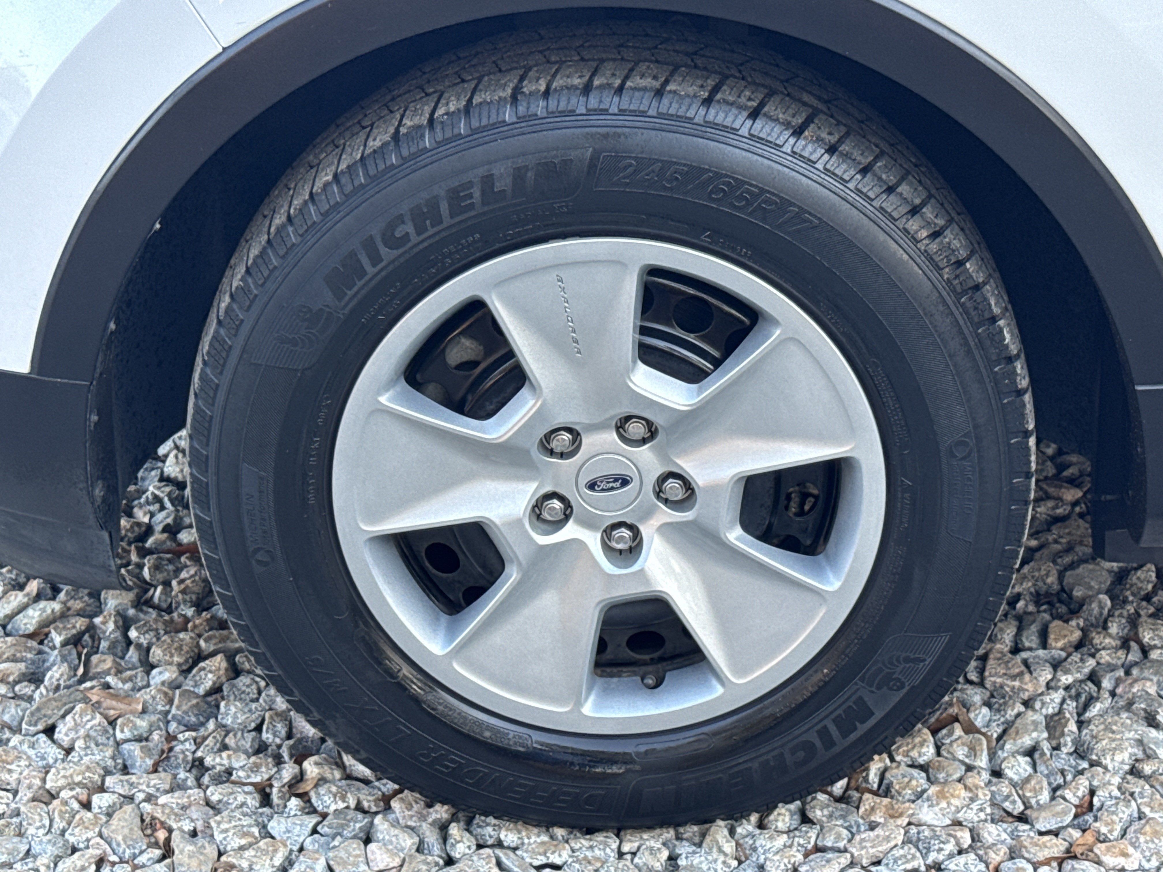 2013 Ford Explorer Base