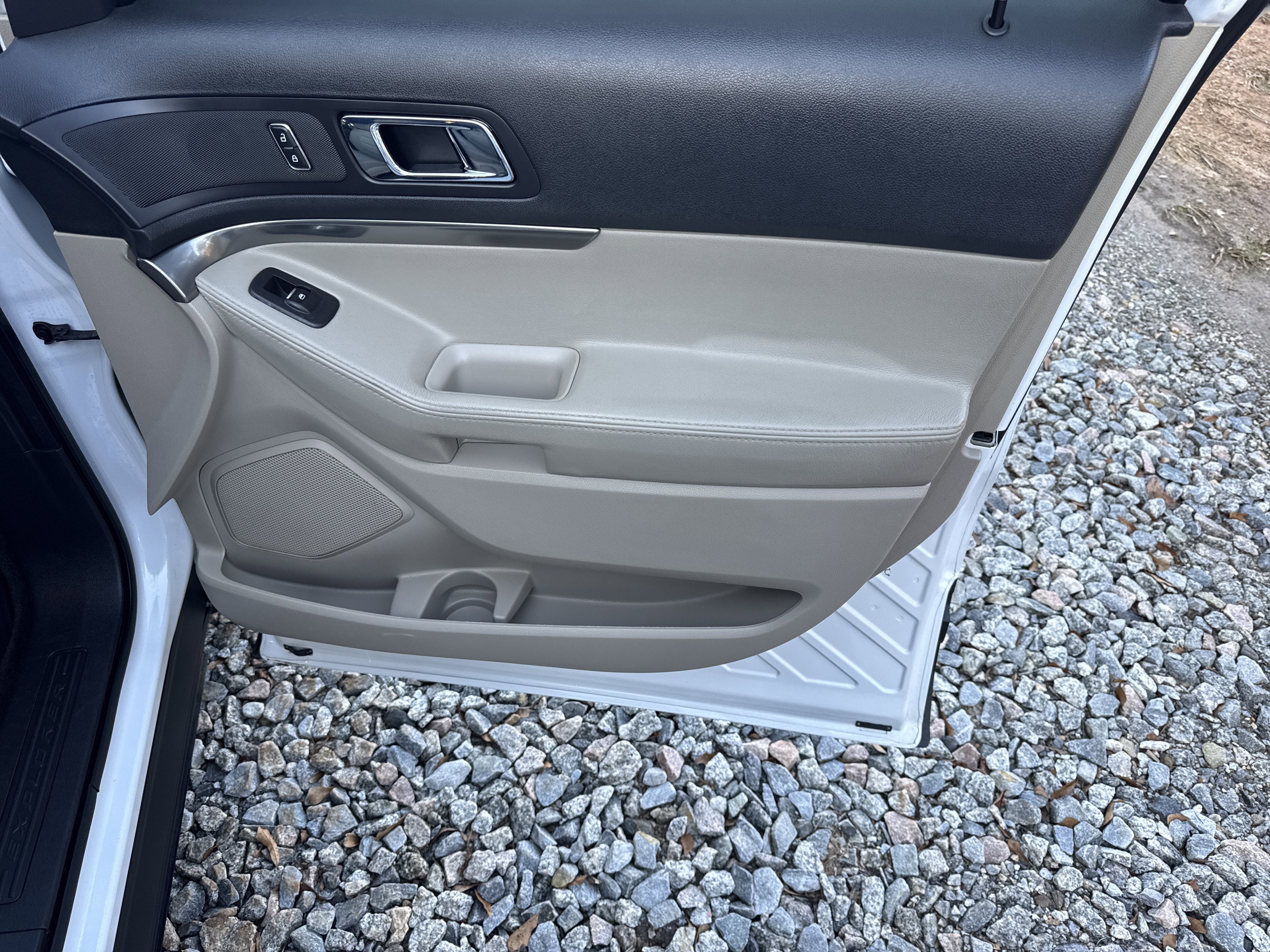 2013 Ford Explorer Base