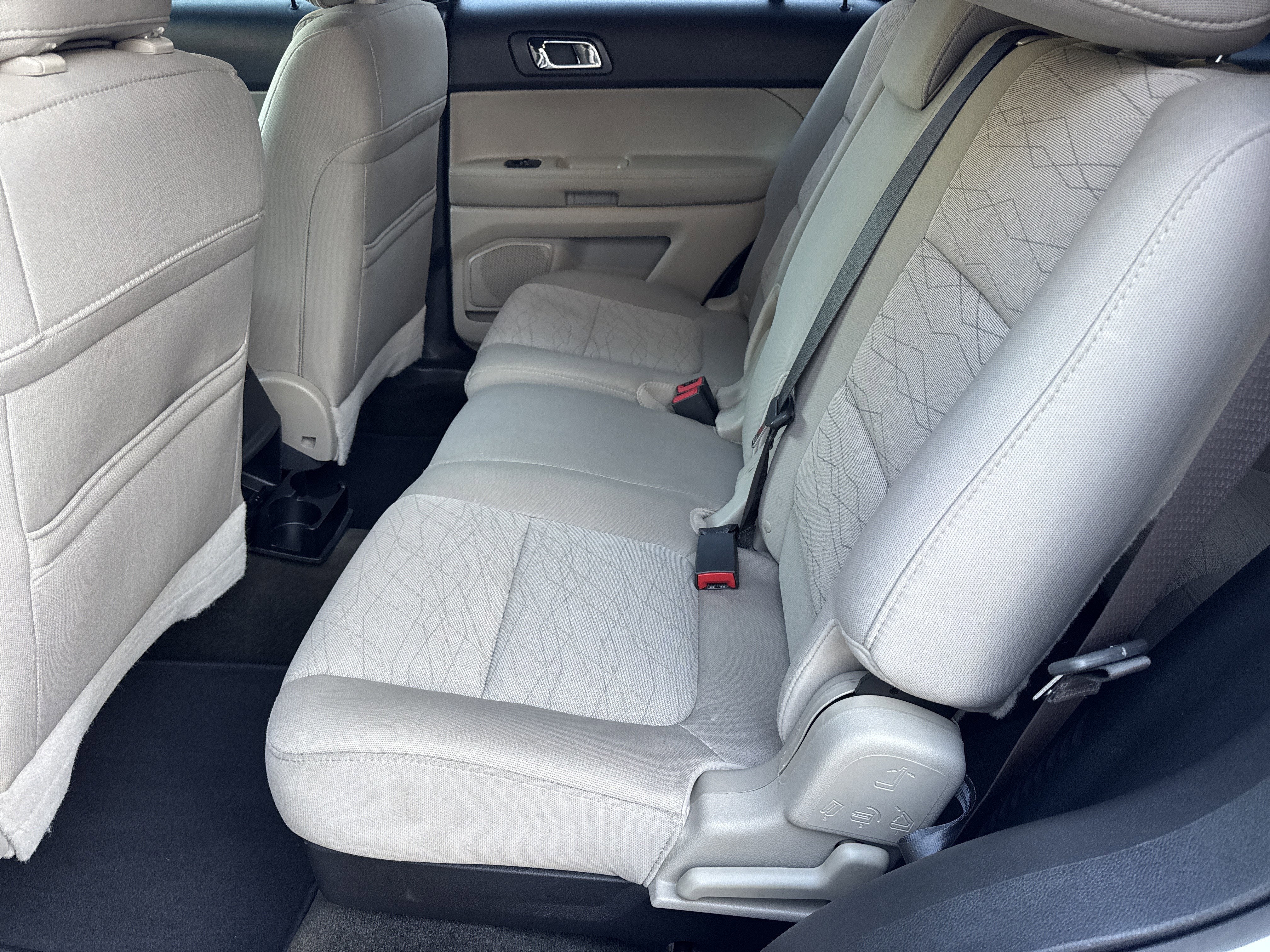 2013 Ford Explorer Base