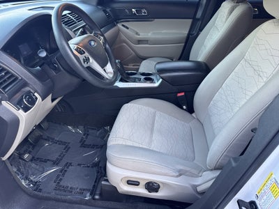 2013 Ford Explorer Base