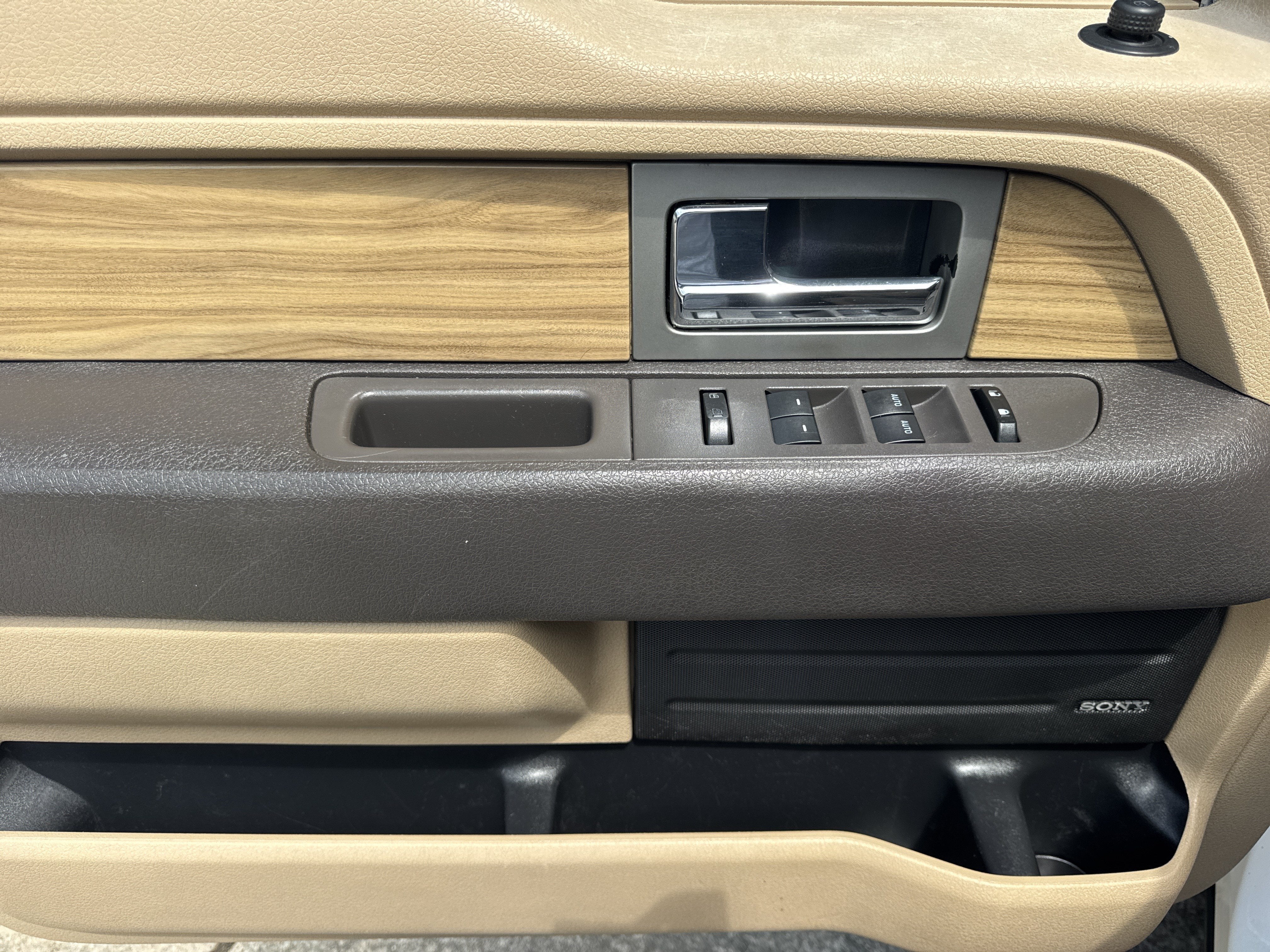 2011 Ford F-150 Lariat