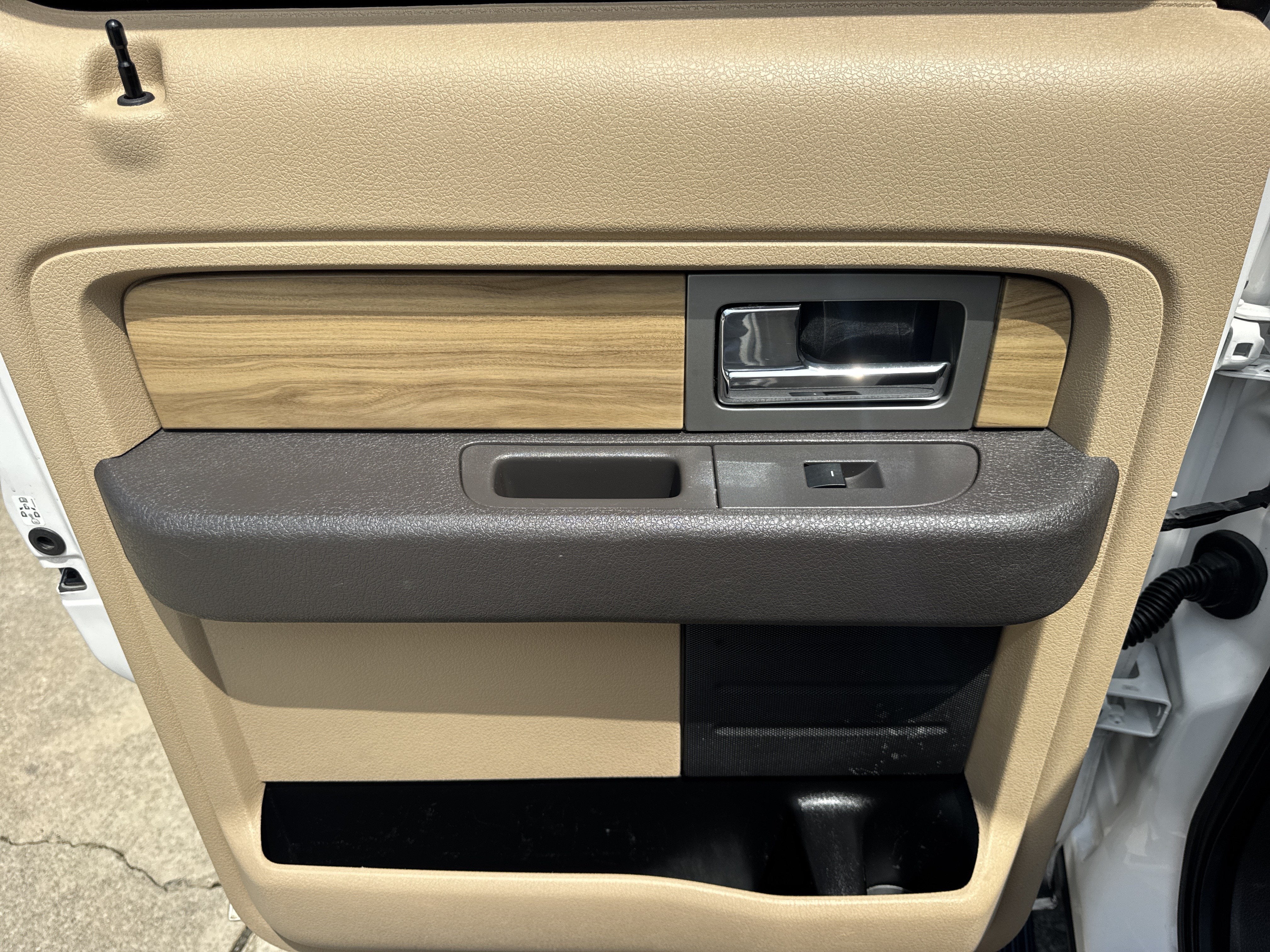 2011 Ford F-150 Lariat
