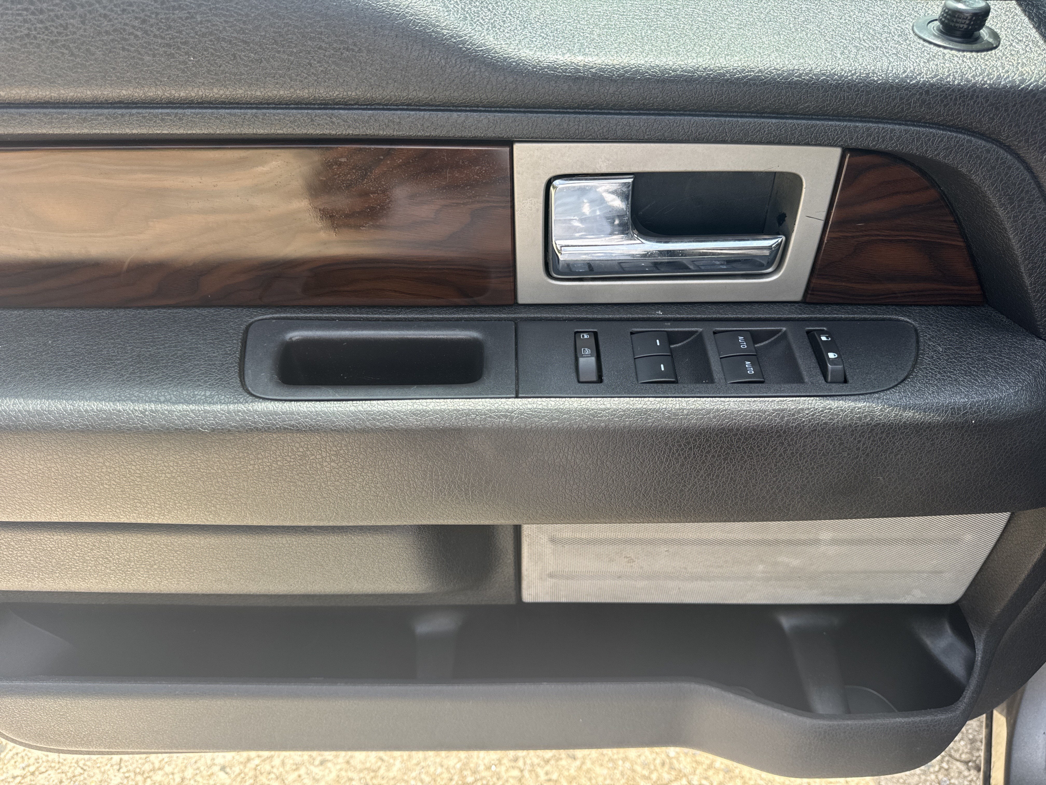 2012 Ford F-150 Lariat