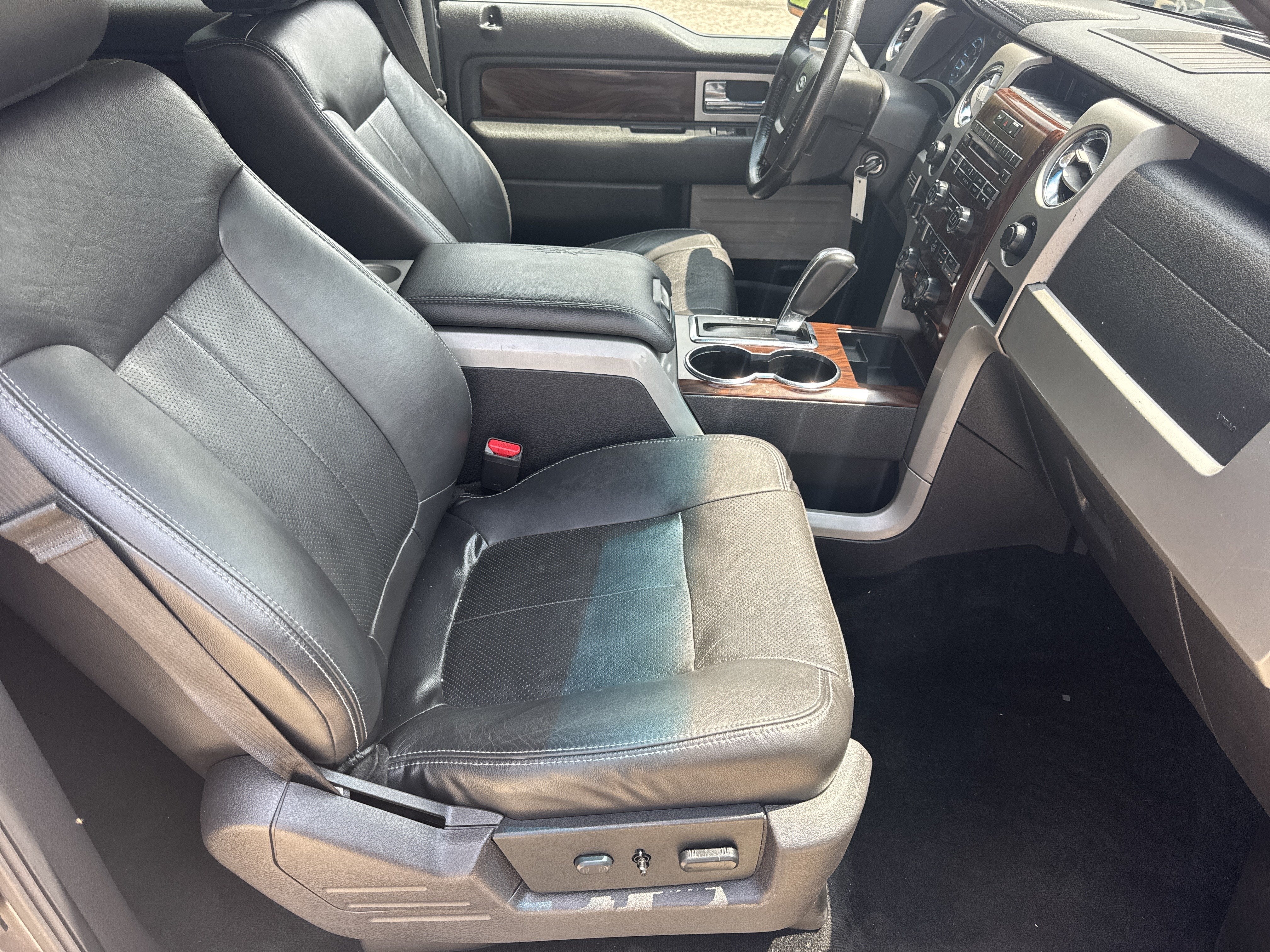 2012 Ford F-150 Lariat
