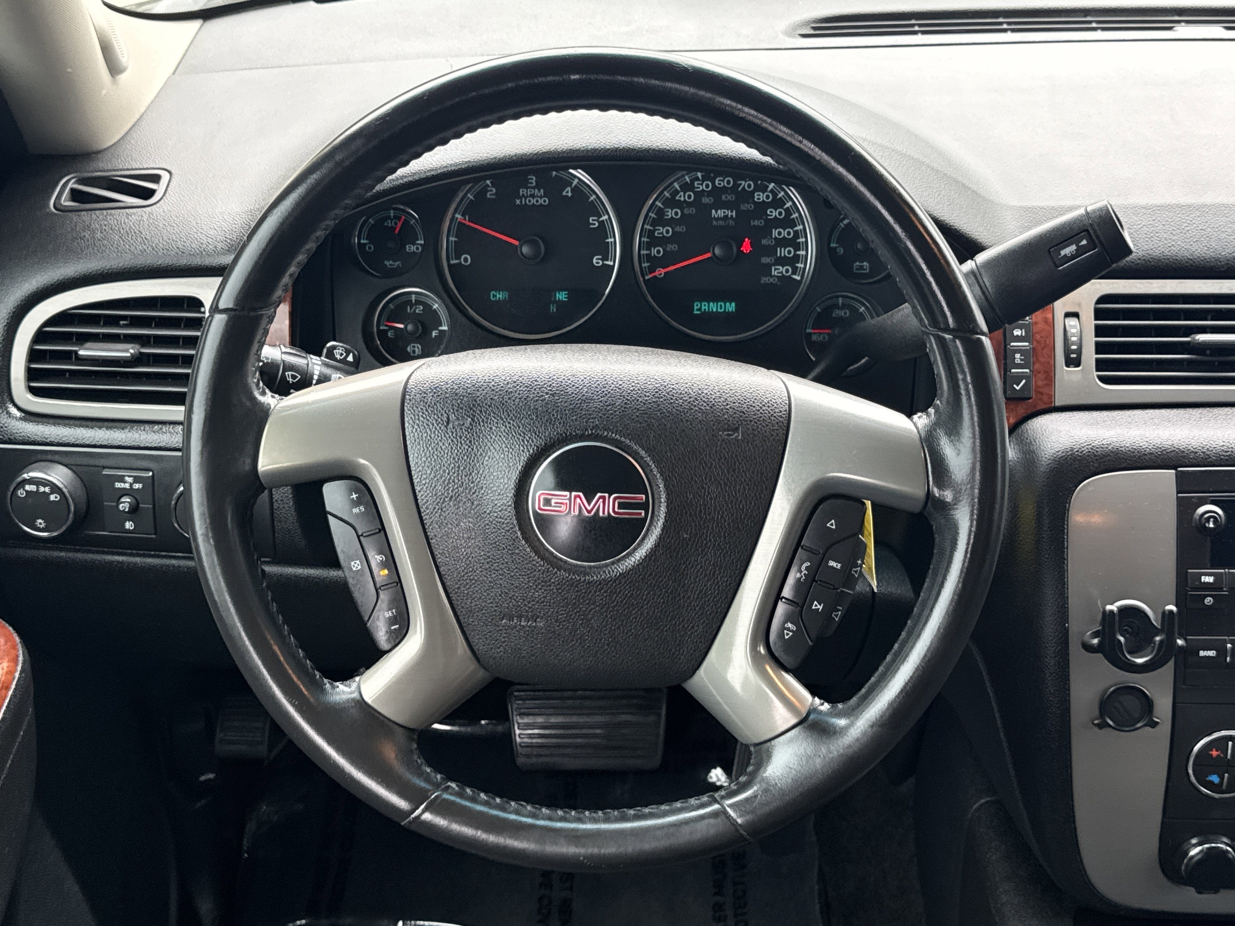 2013 GMC Yukon XL SLT