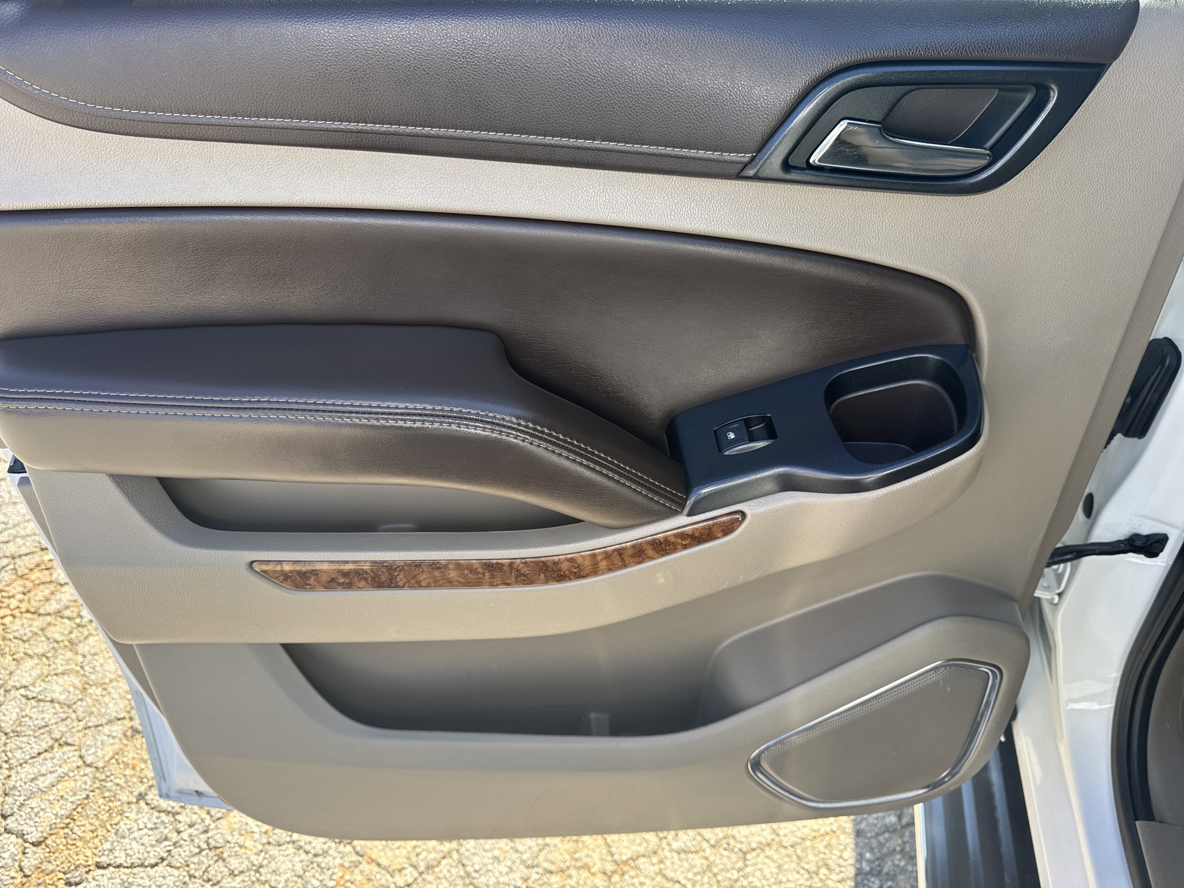 2016 Chevrolet Suburban LTZ