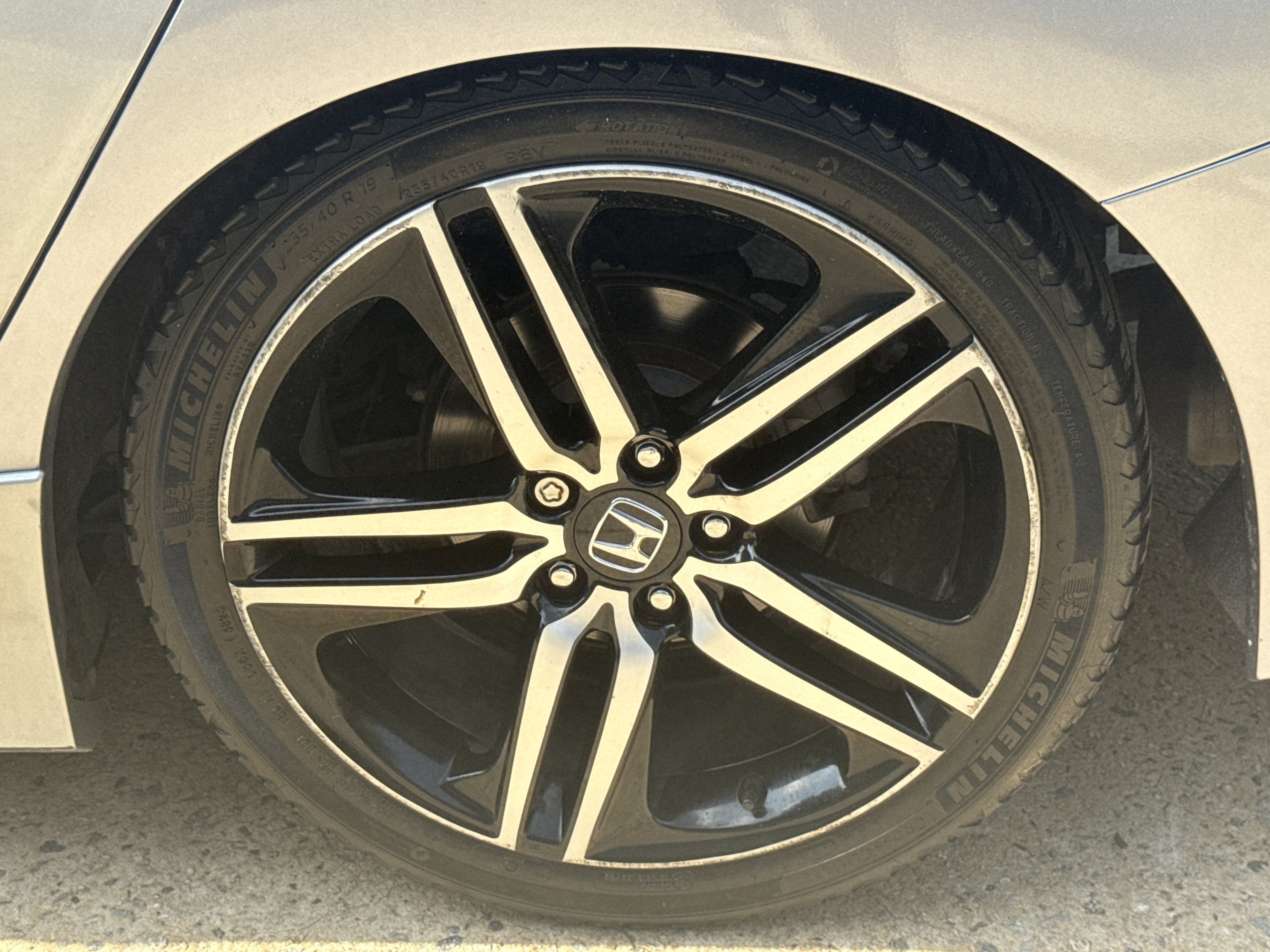 2017 Honda Accord Sedan Sport SE