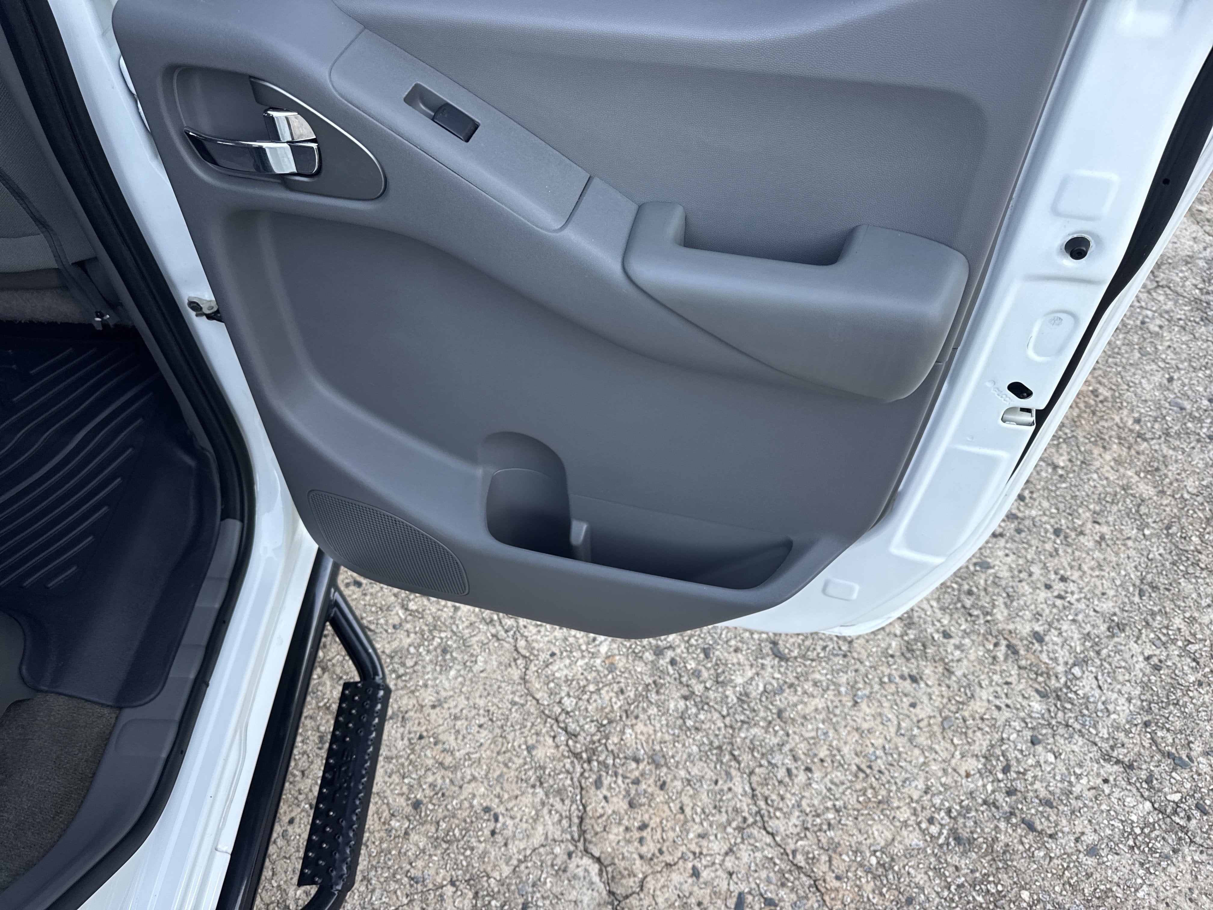 2018 Nissan Frontier SV V6