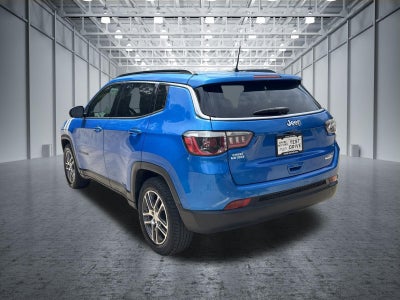 2019 Jeep Compass Latitude w/Sun/Wheel Pkg