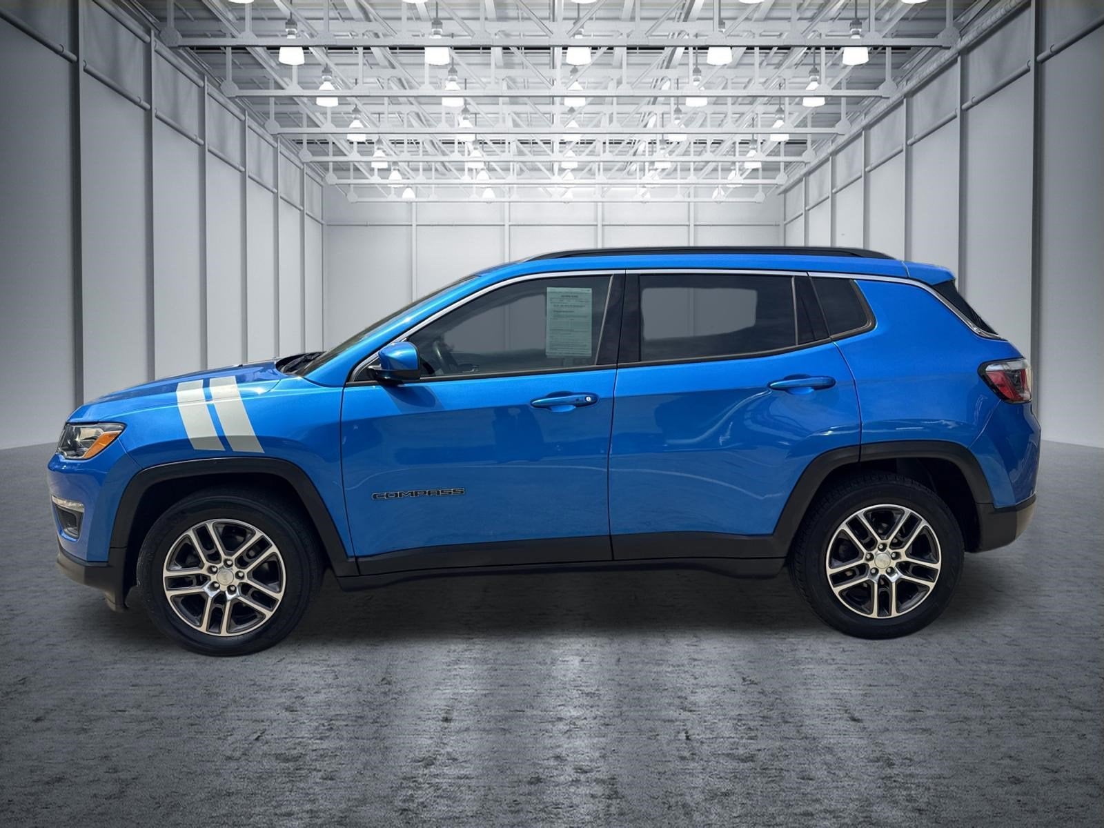 2019 Jeep Compass Latitude w/Sun/Wheel Pkg