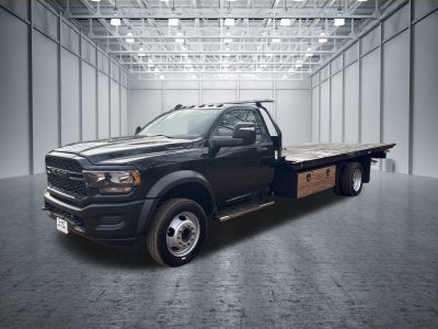 2023 RAM 5500 Chassis Cab Flatbed SLT