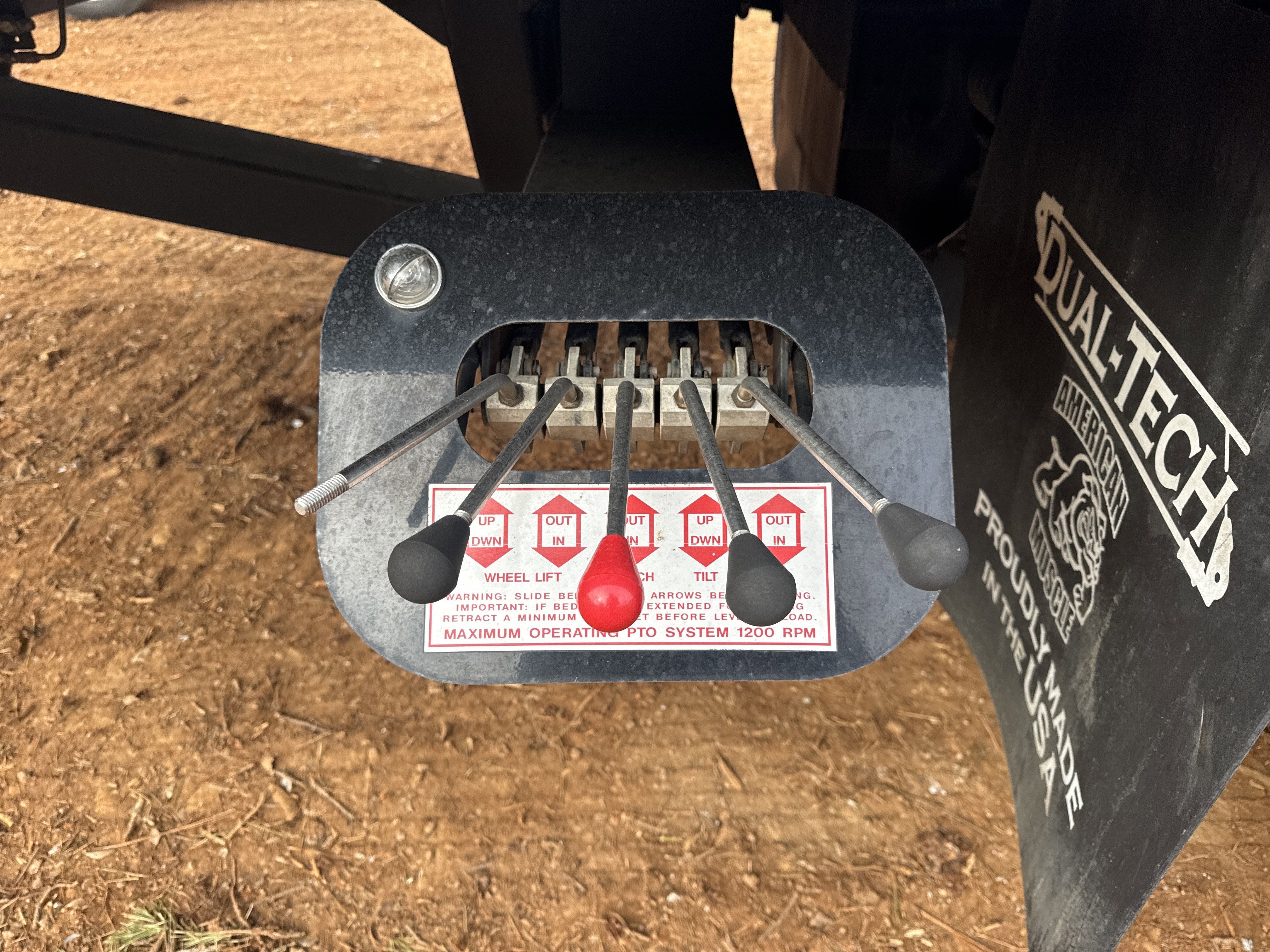 2023 RAM 5500 Chassis Cab Flatbed SLT