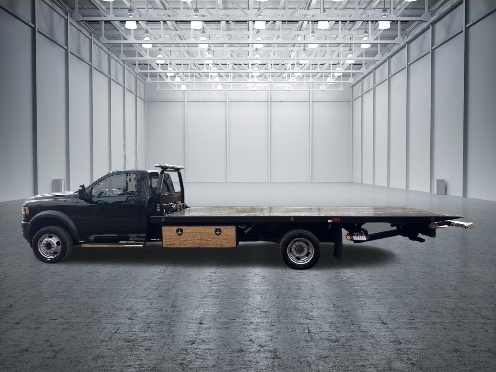 2023 RAM 5500 Chassis Cab Flatbed SLT