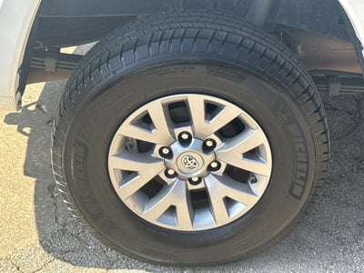 2019 Toyota Tacoma 2WD SR5
