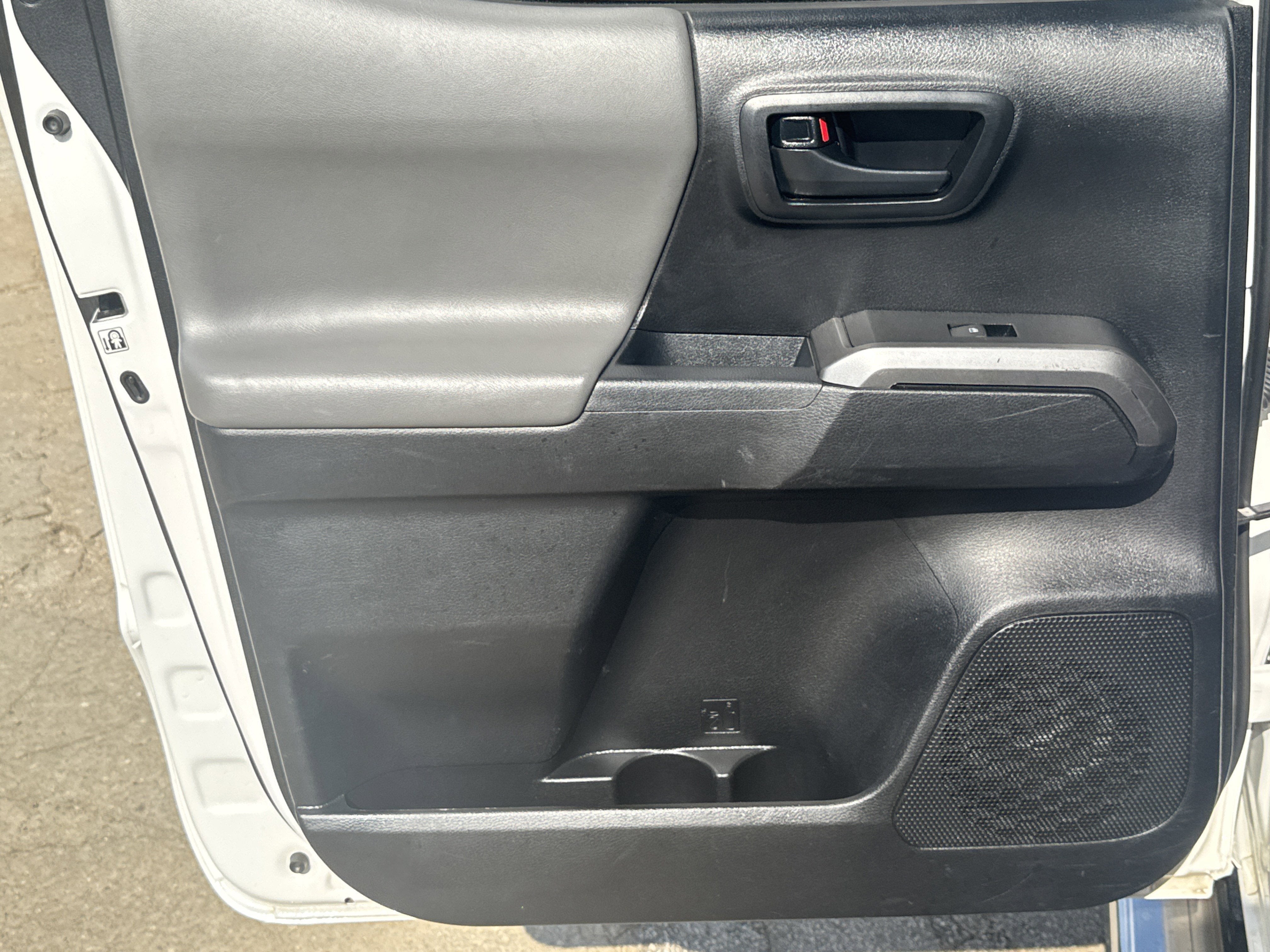 2019 Toyota Tacoma 2WD SR5