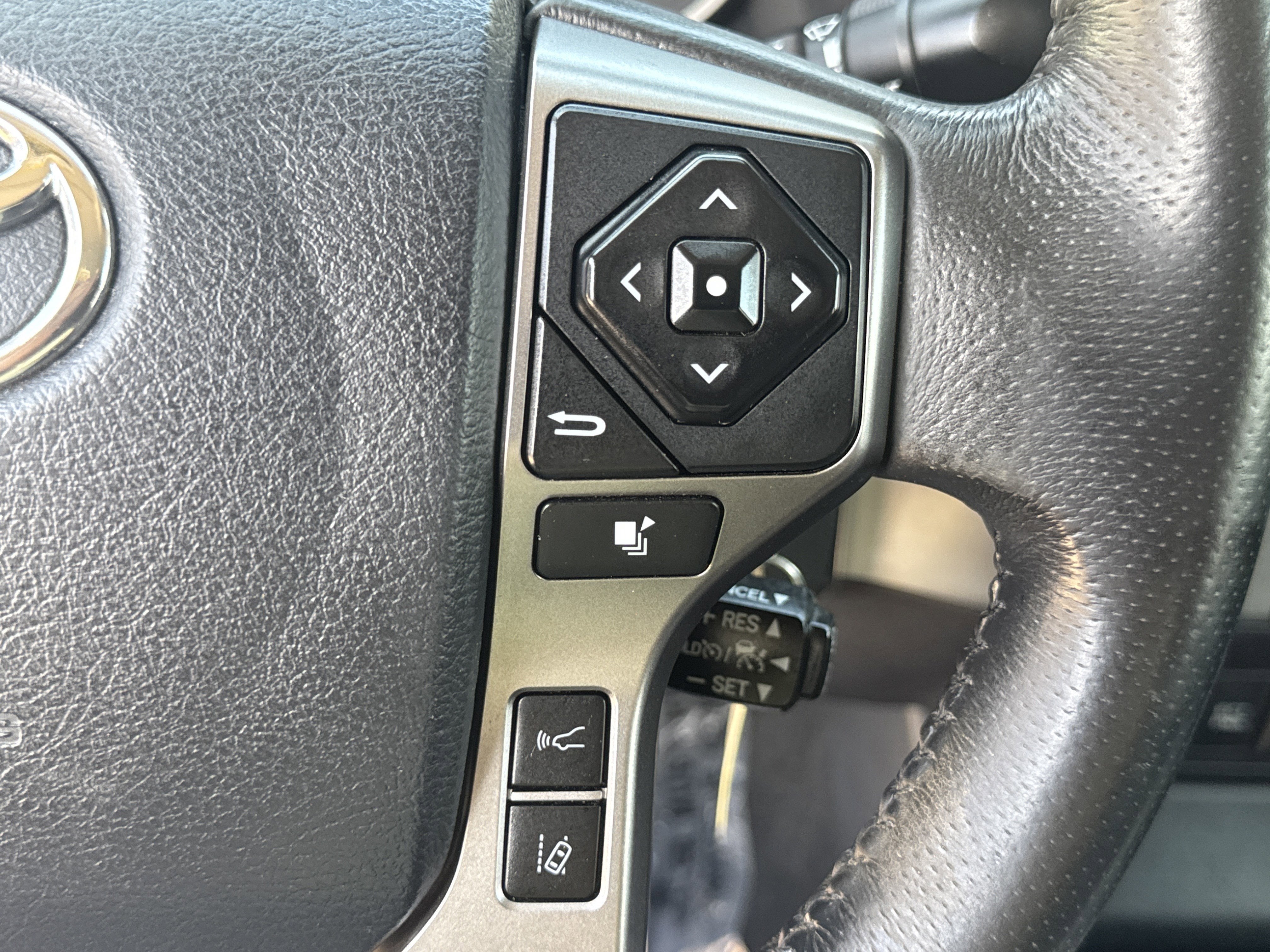 2019 Toyota Tacoma 2WD SR5