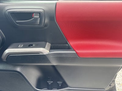 2016 Toyota Tacoma SR5