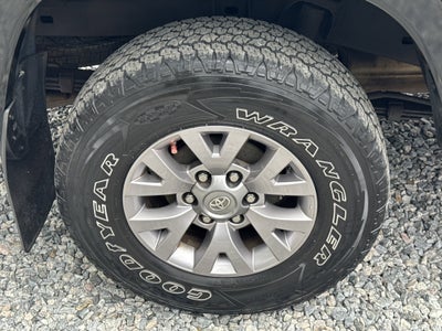 2016 Toyota Tacoma SR5