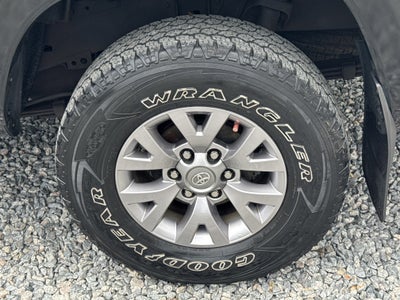 2016 Toyota Tacoma SR5