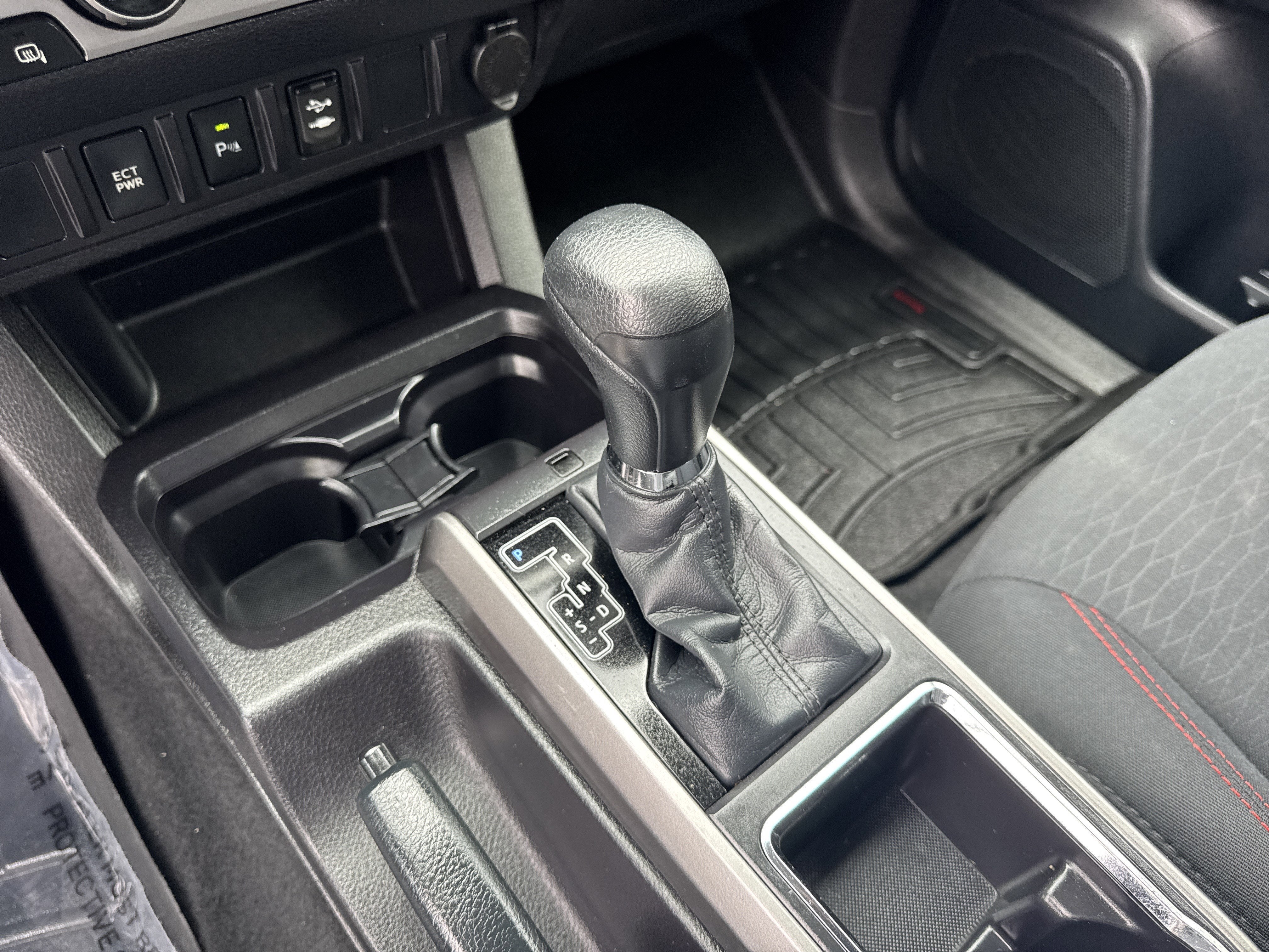 2016 Toyota Tacoma SR5