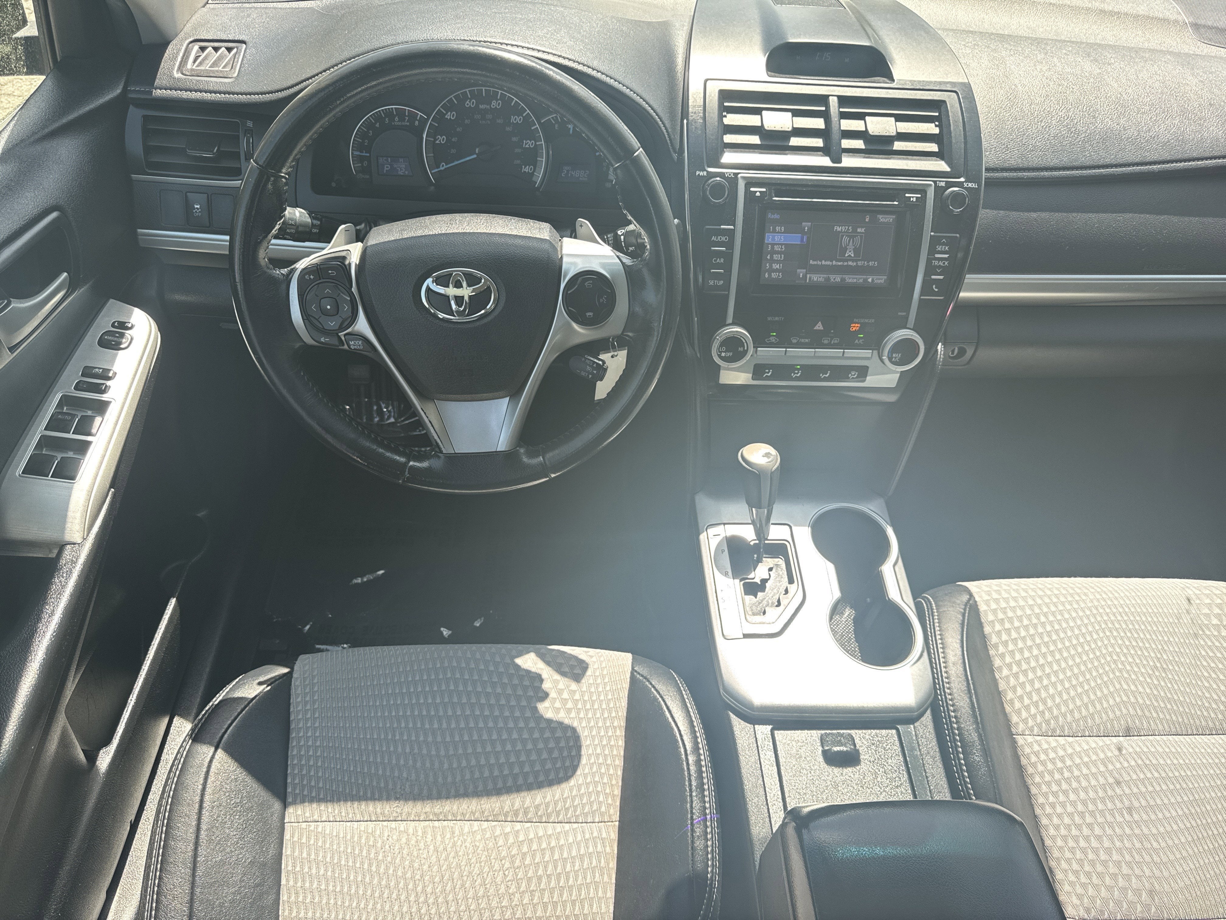 2014 Toyota Camry SE
