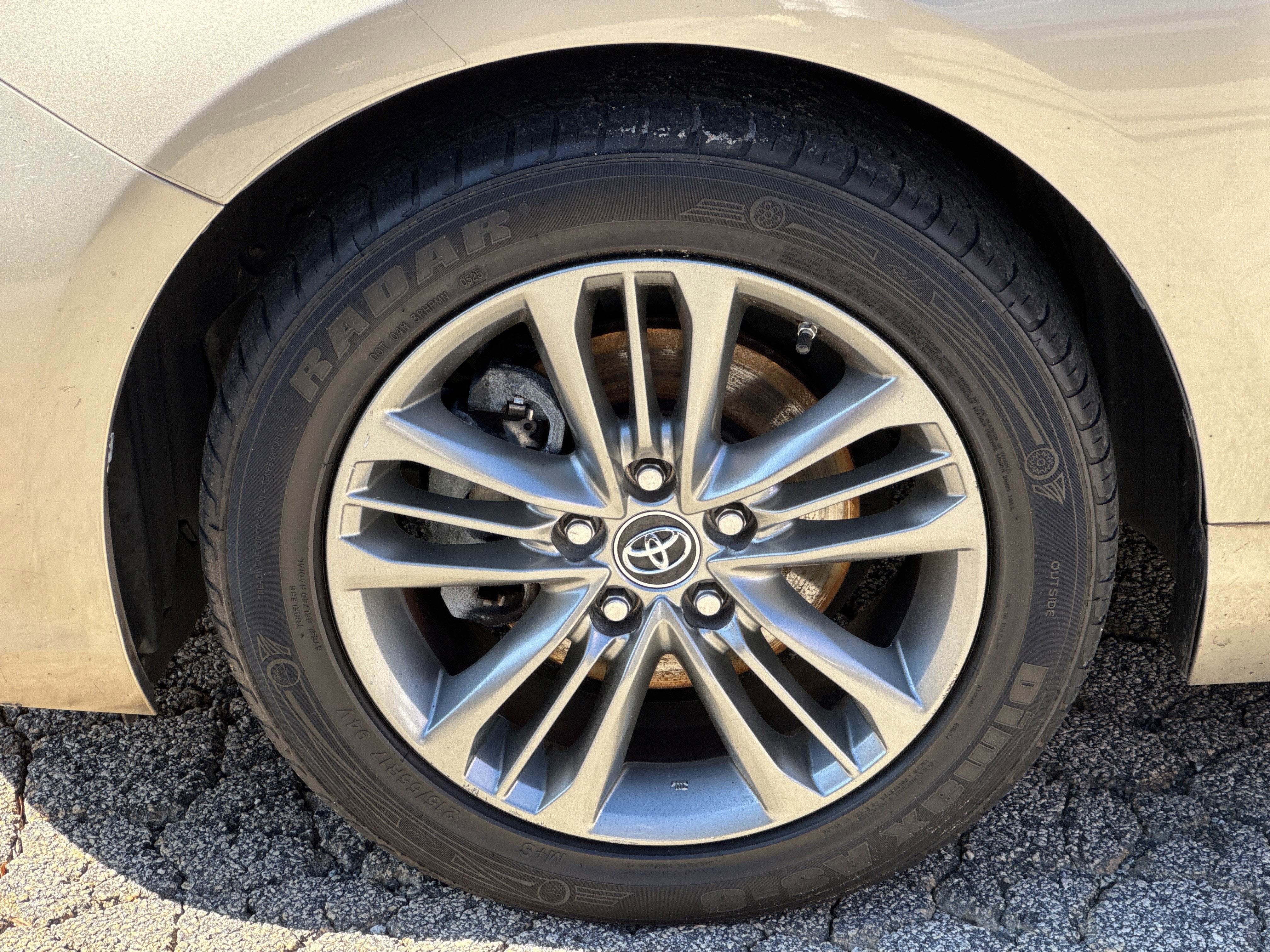 2016 Toyota Camry SE