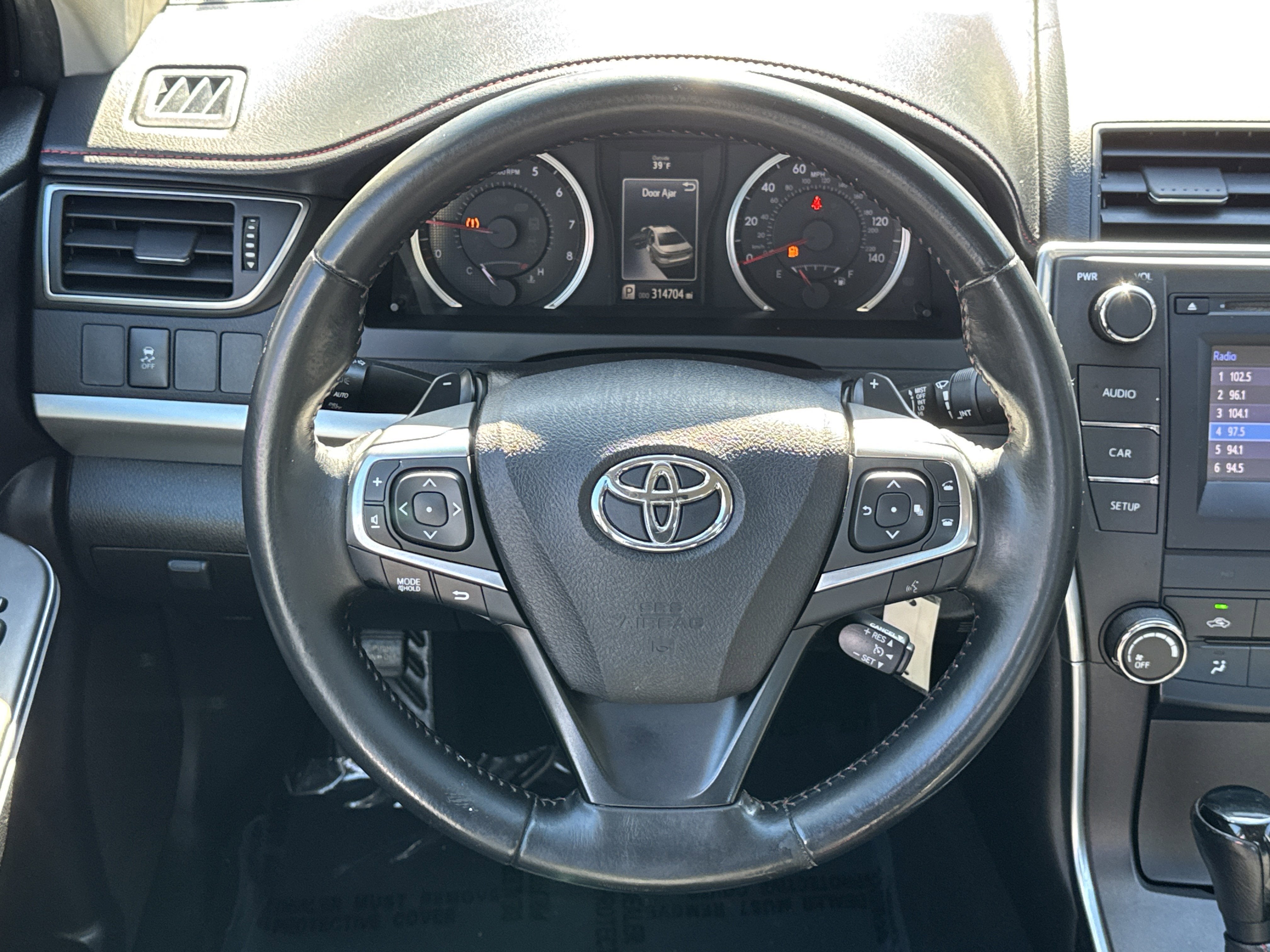 2016 Toyota Camry SE