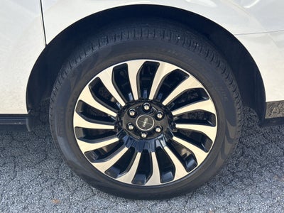 2022 Lincoln Navigator L Black Label