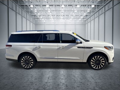 2022 Lincoln Navigator L Black Label