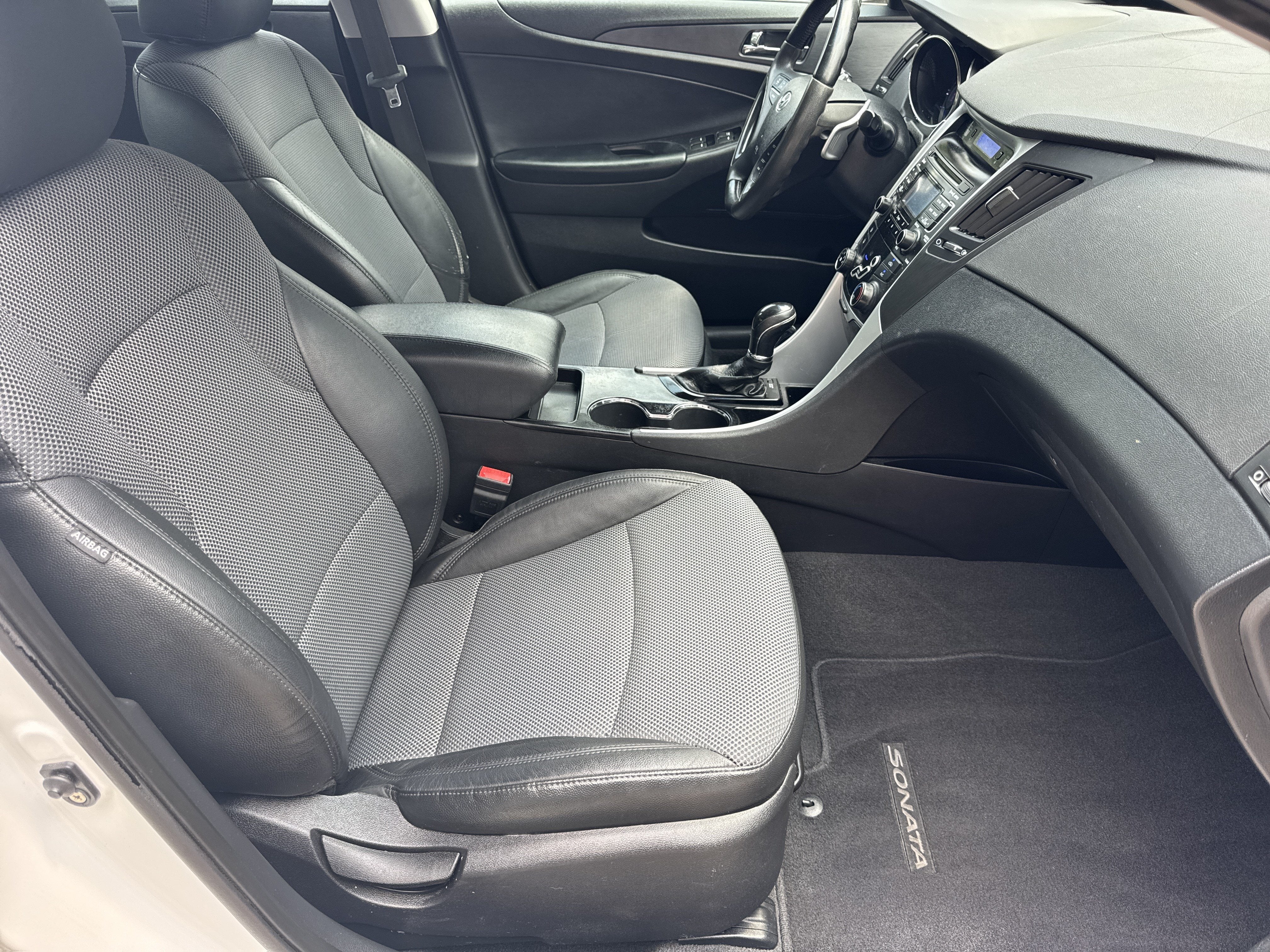 2011 Hyundai Sonata SE