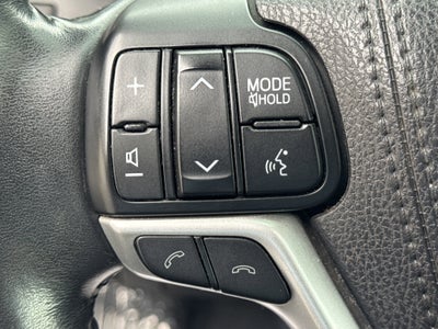 2017 Toyota Highlander SE