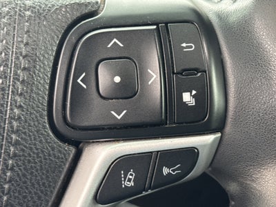2017 Toyota Highlander SE