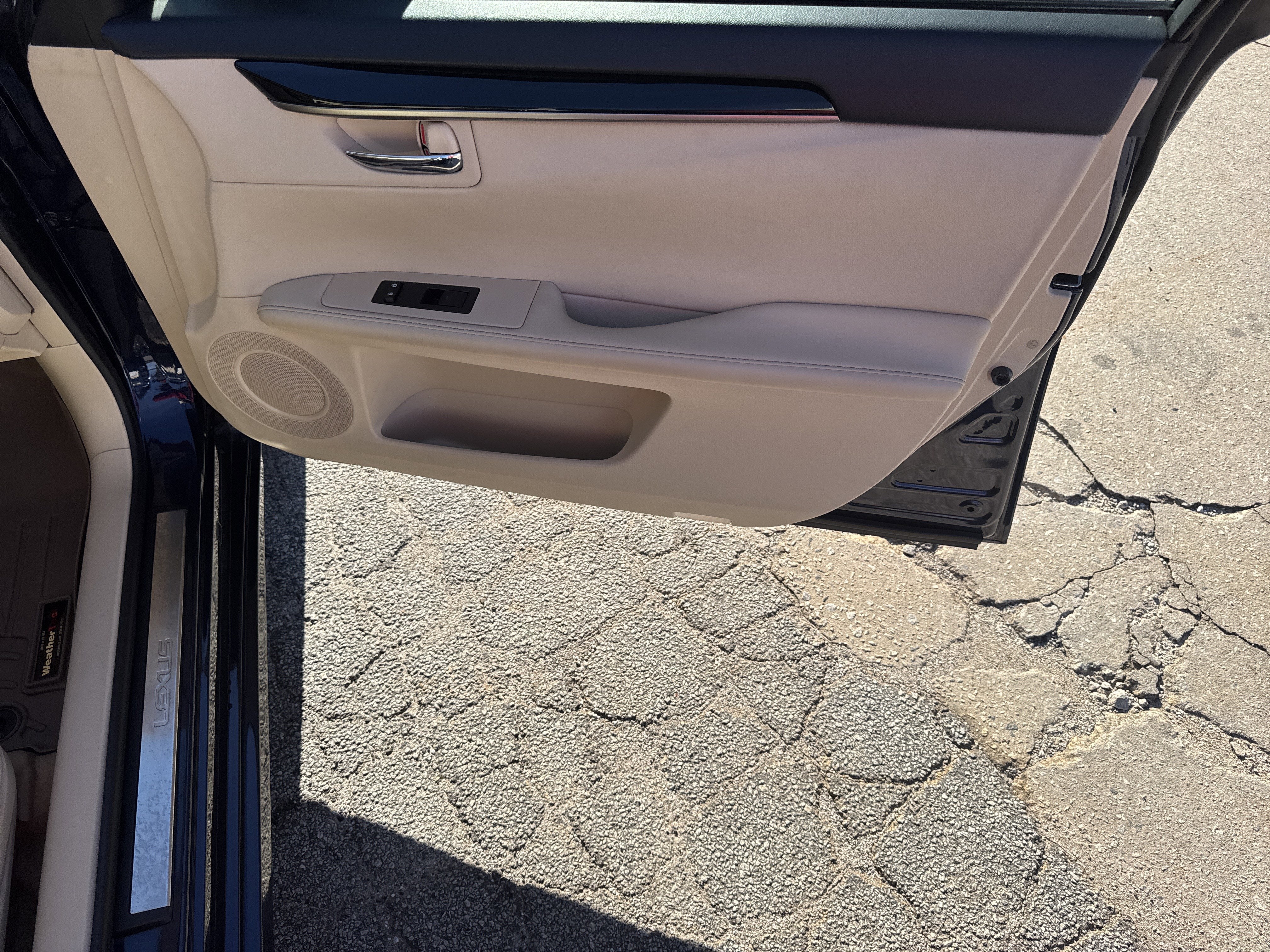 2015 Lexus ES 350 4dr Sdn