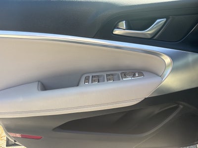 2022 Genesis G70 2.0T