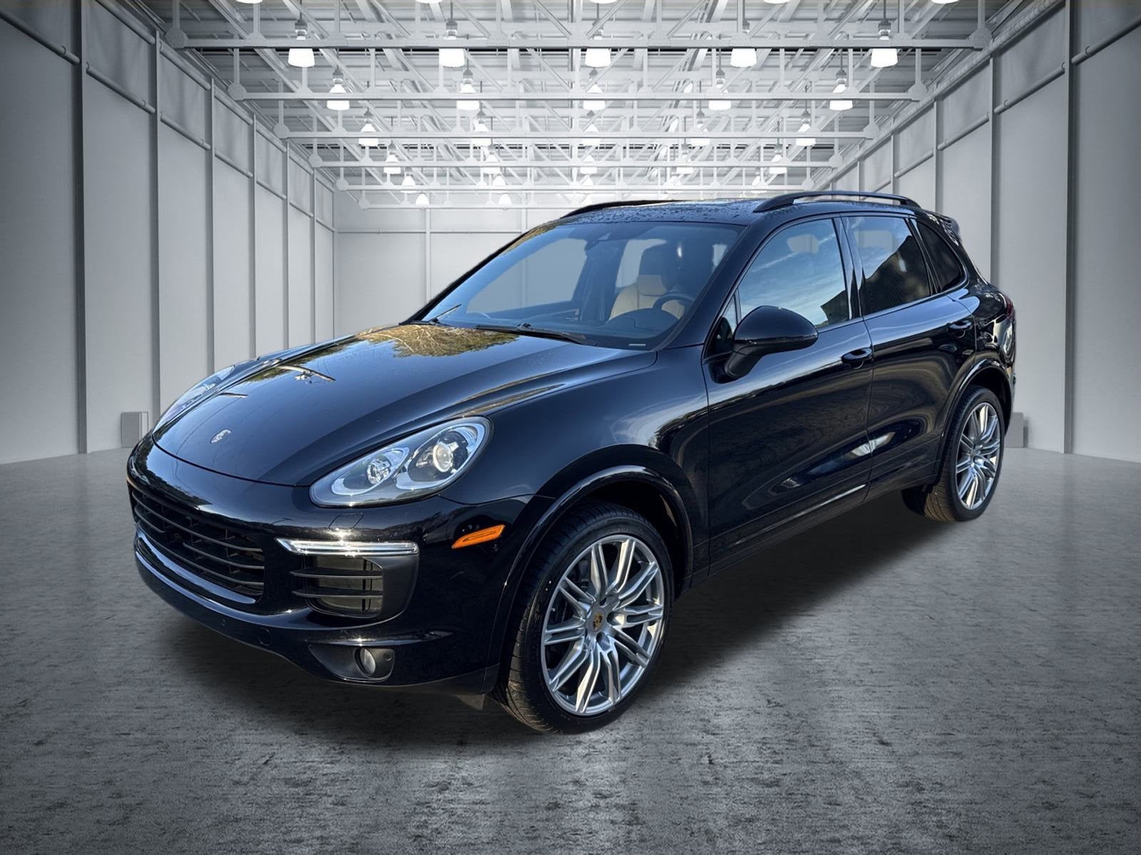 2017 Porsche Cayenne Base