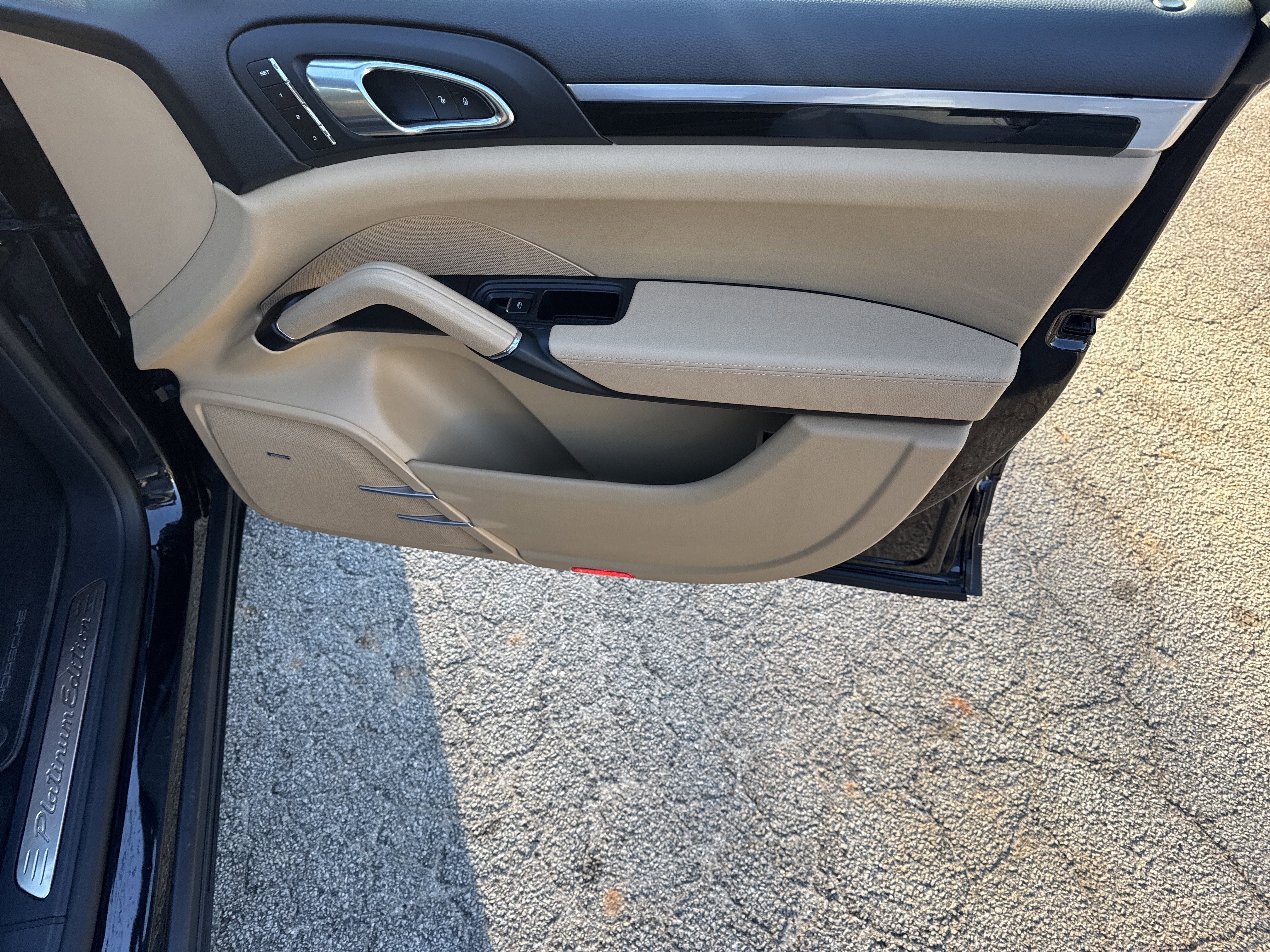 2017 Porsche Cayenne Base