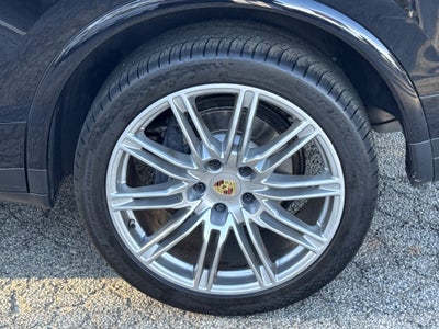 2017 Porsche Cayenne Base