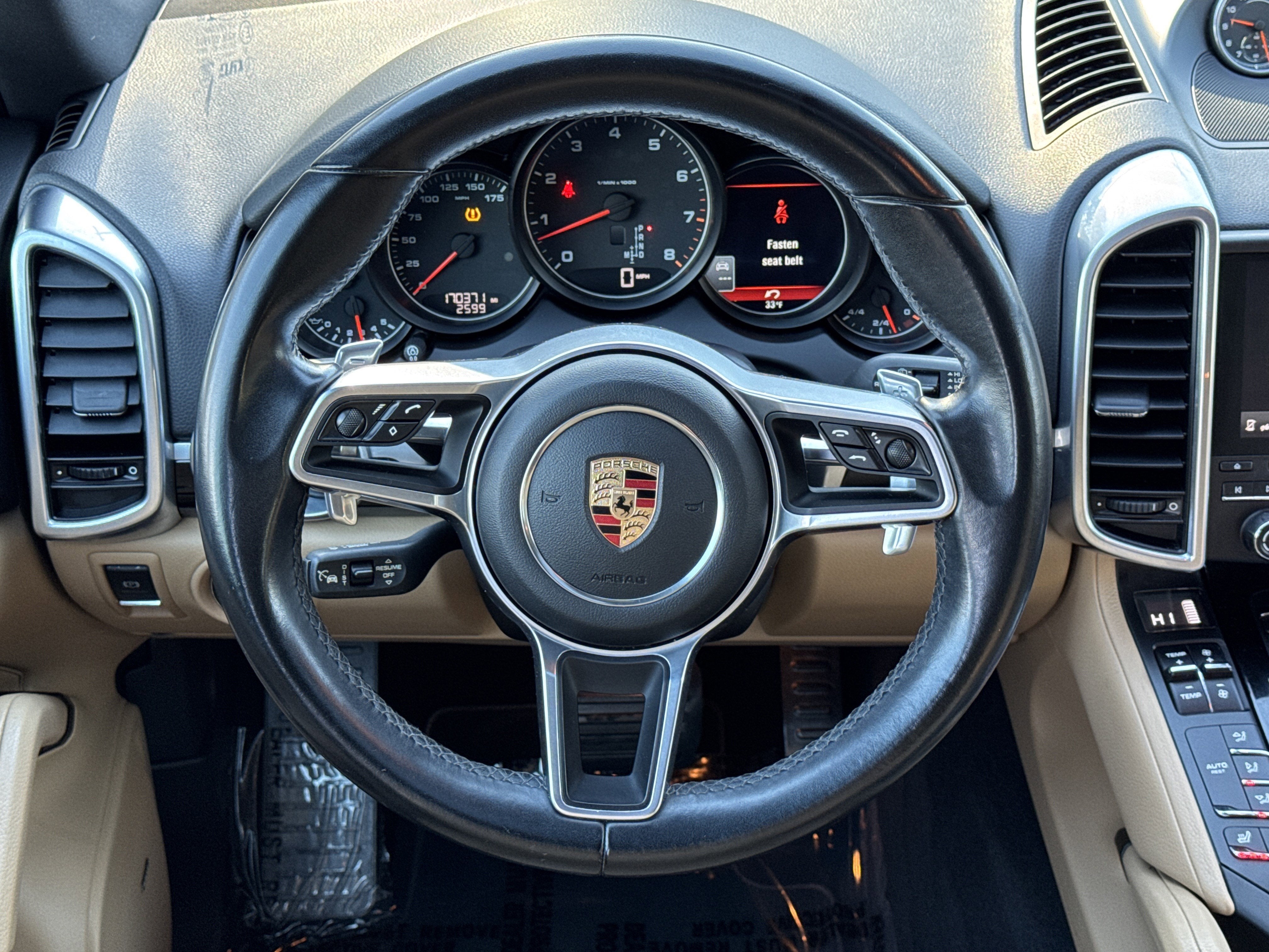 2017 Porsche Cayenne Base