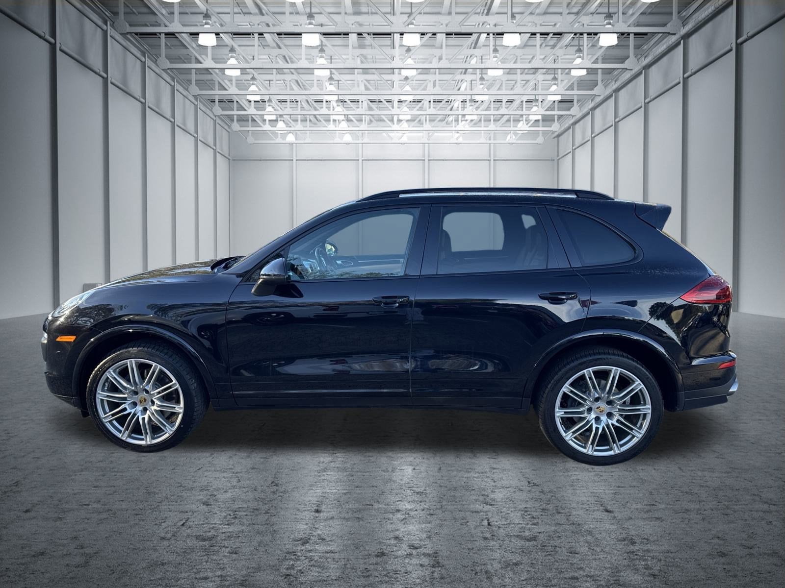 2017 Porsche Cayenne Base