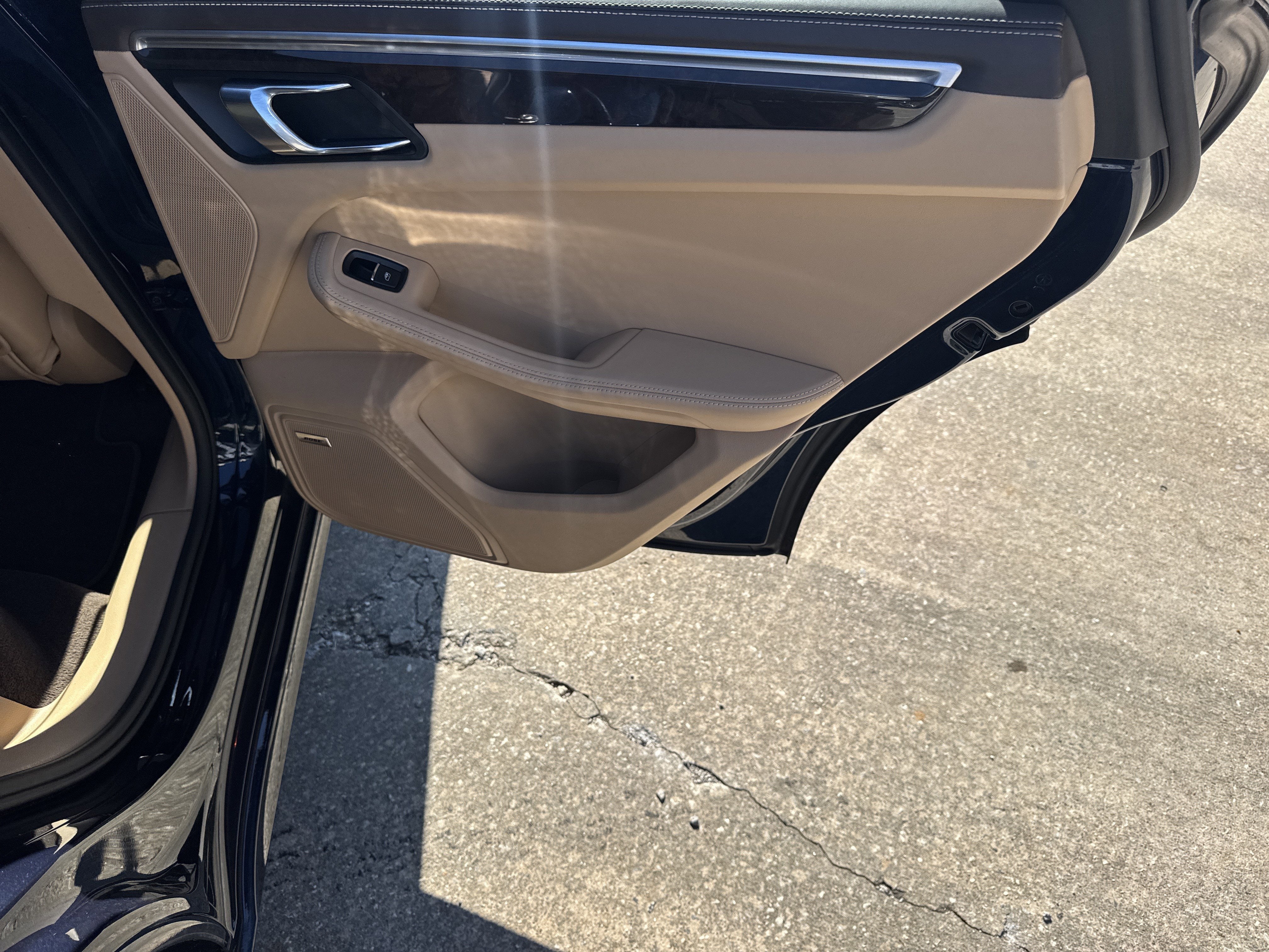 2018 Porsche Macan Turbo