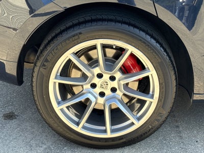 2018 Porsche Macan Turbo