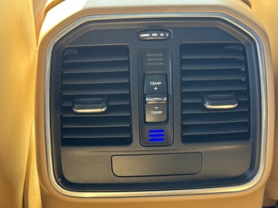 2018 Porsche Macan Turbo