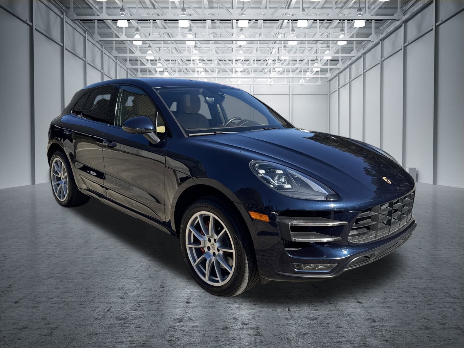 2018 Porsche Macan Turbo