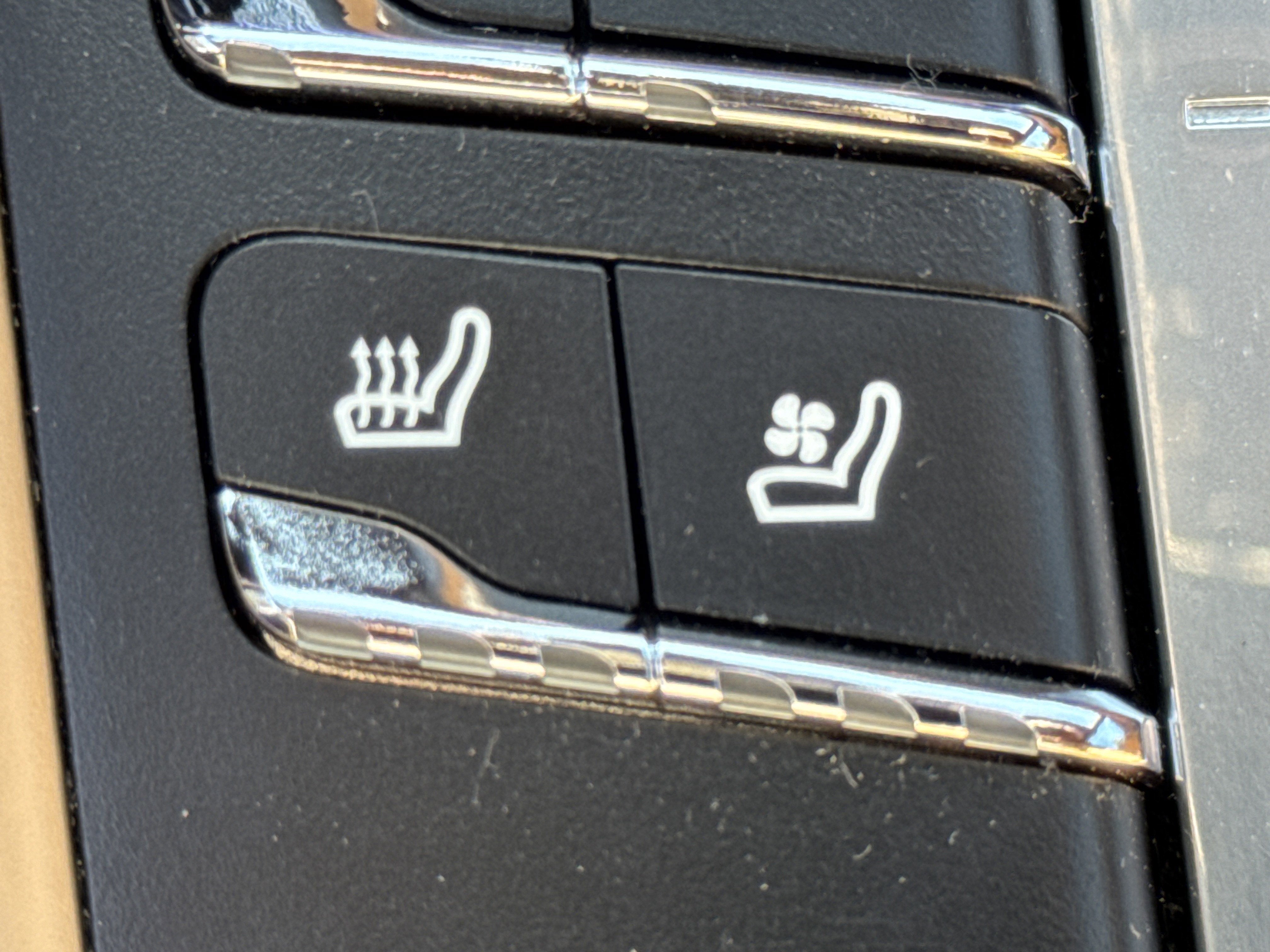 2018 Porsche Macan Turbo