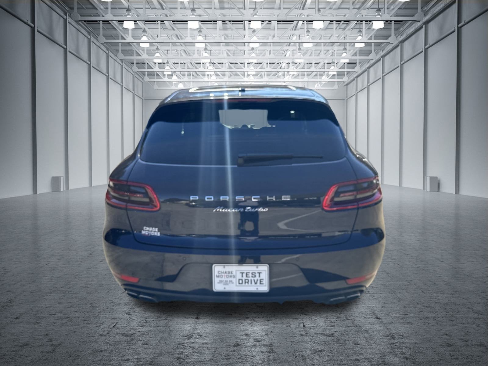 2018 Porsche Macan Turbo