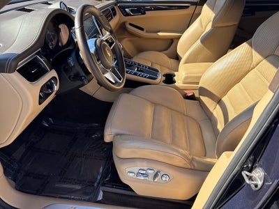 2018 Porsche Macan Turbo